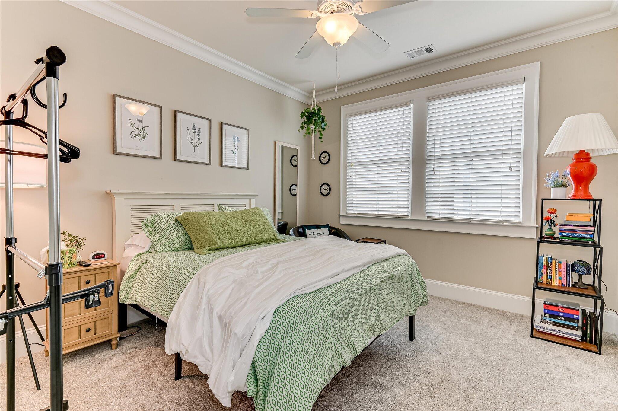 304 Hornsby Lane