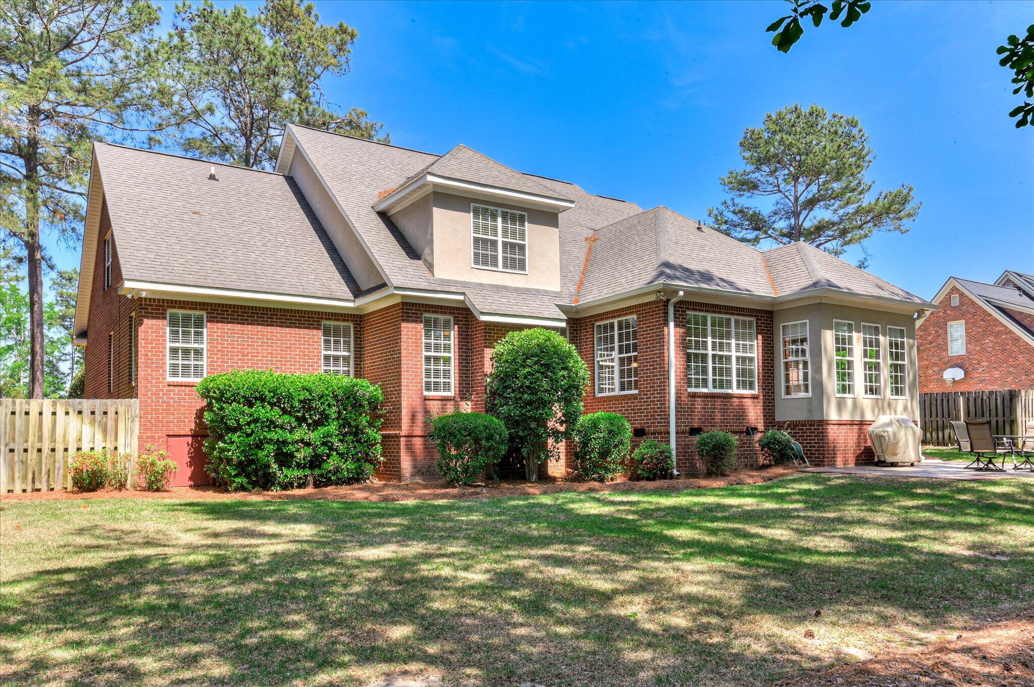 3502 Greenway Drive