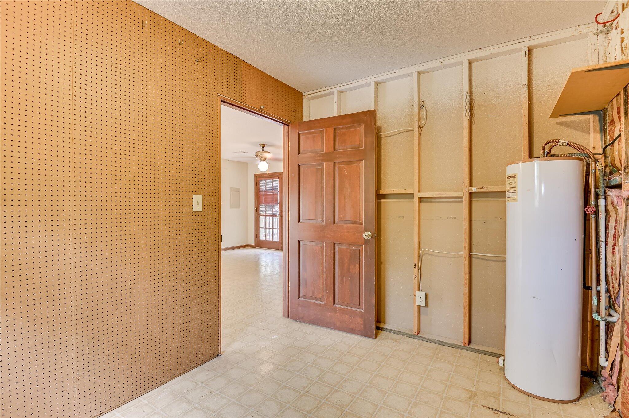 730 Ravenel Road