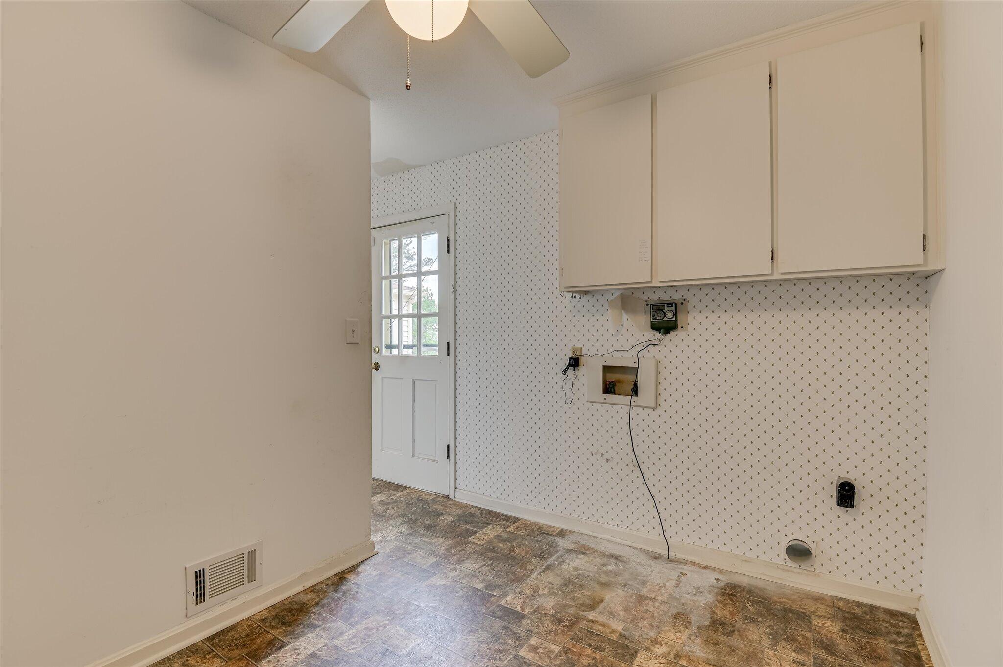 730 Ravenel Road
