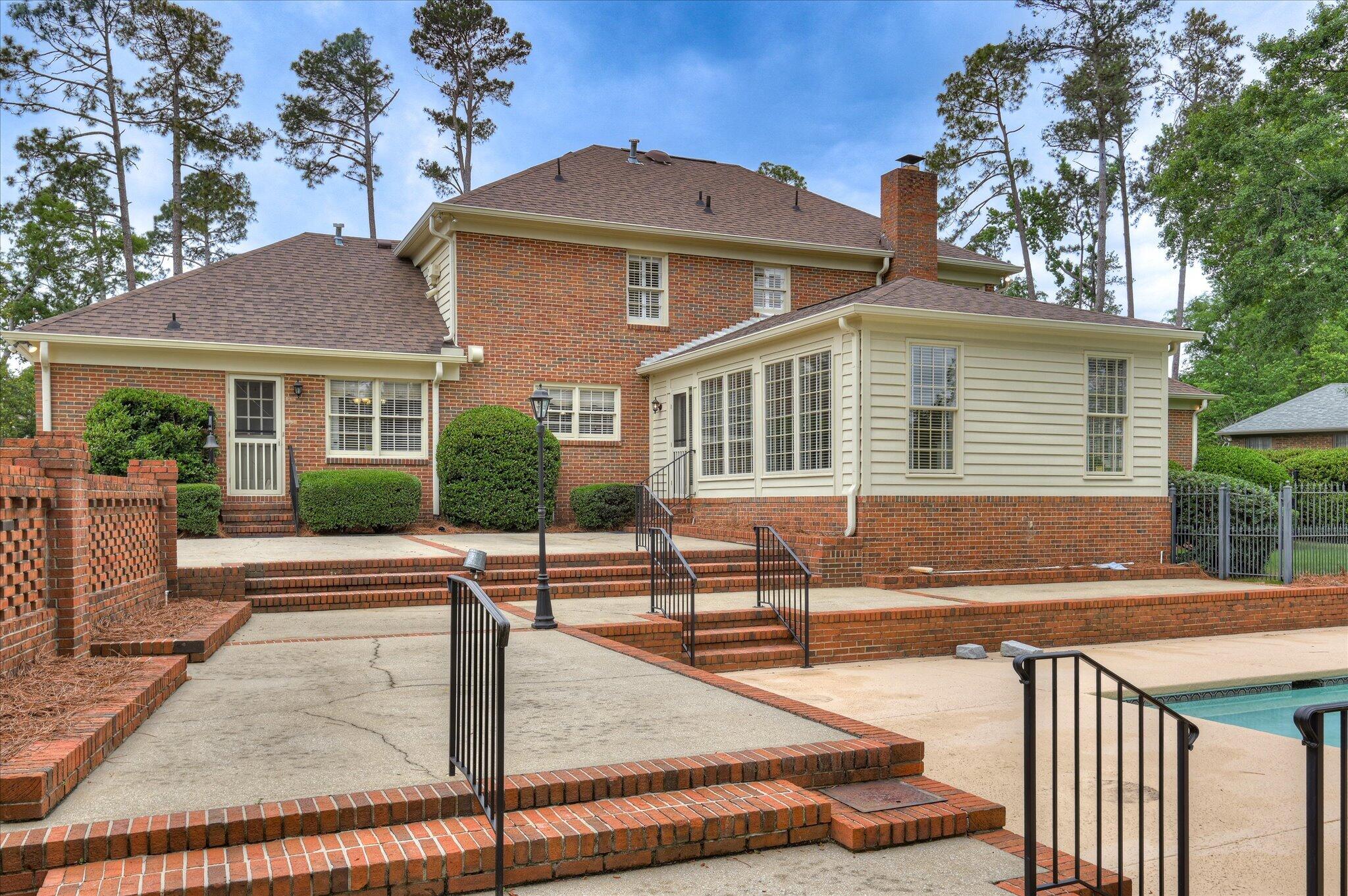 730 Ravenel Road