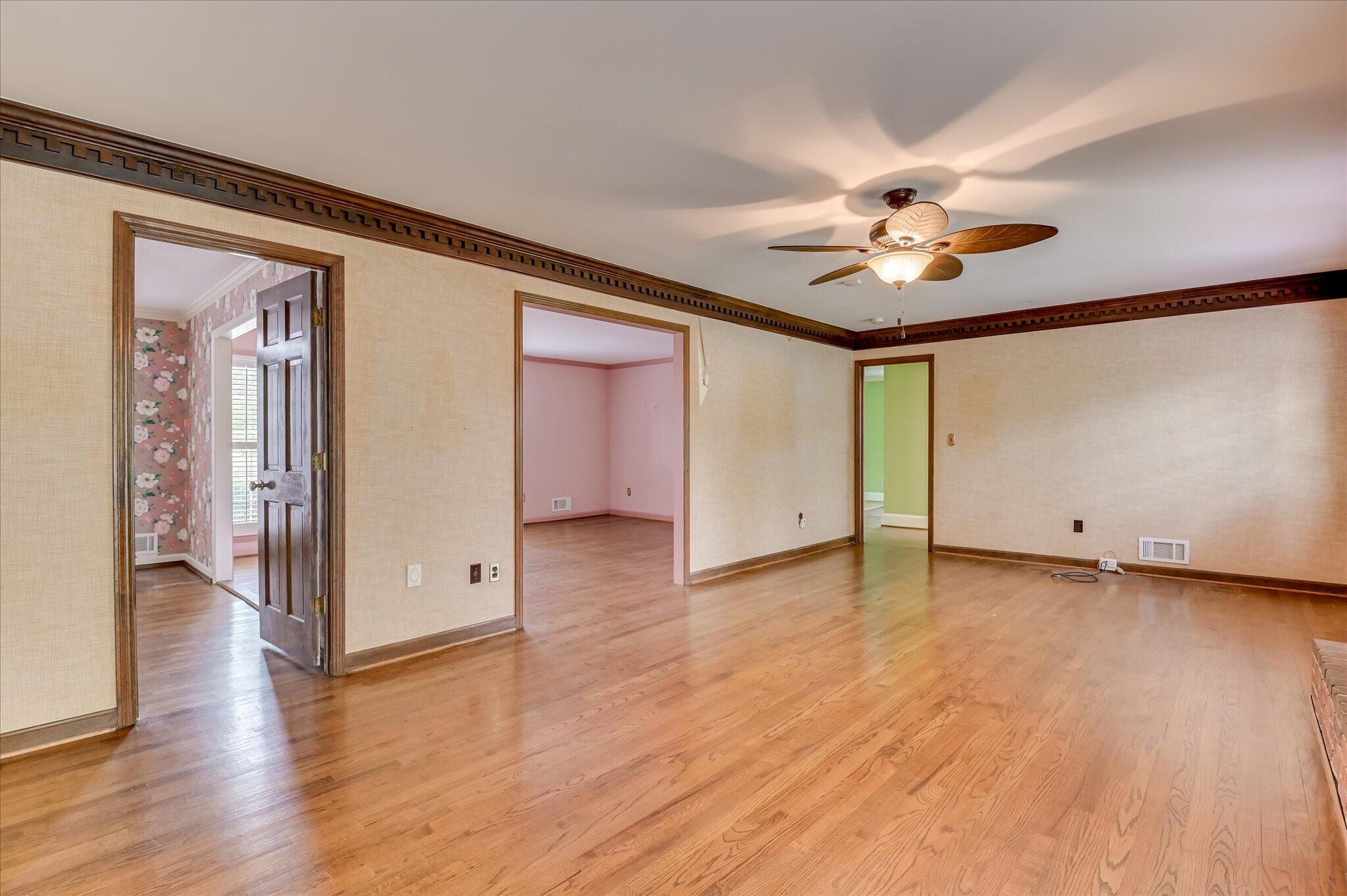 730 Ravenel Road