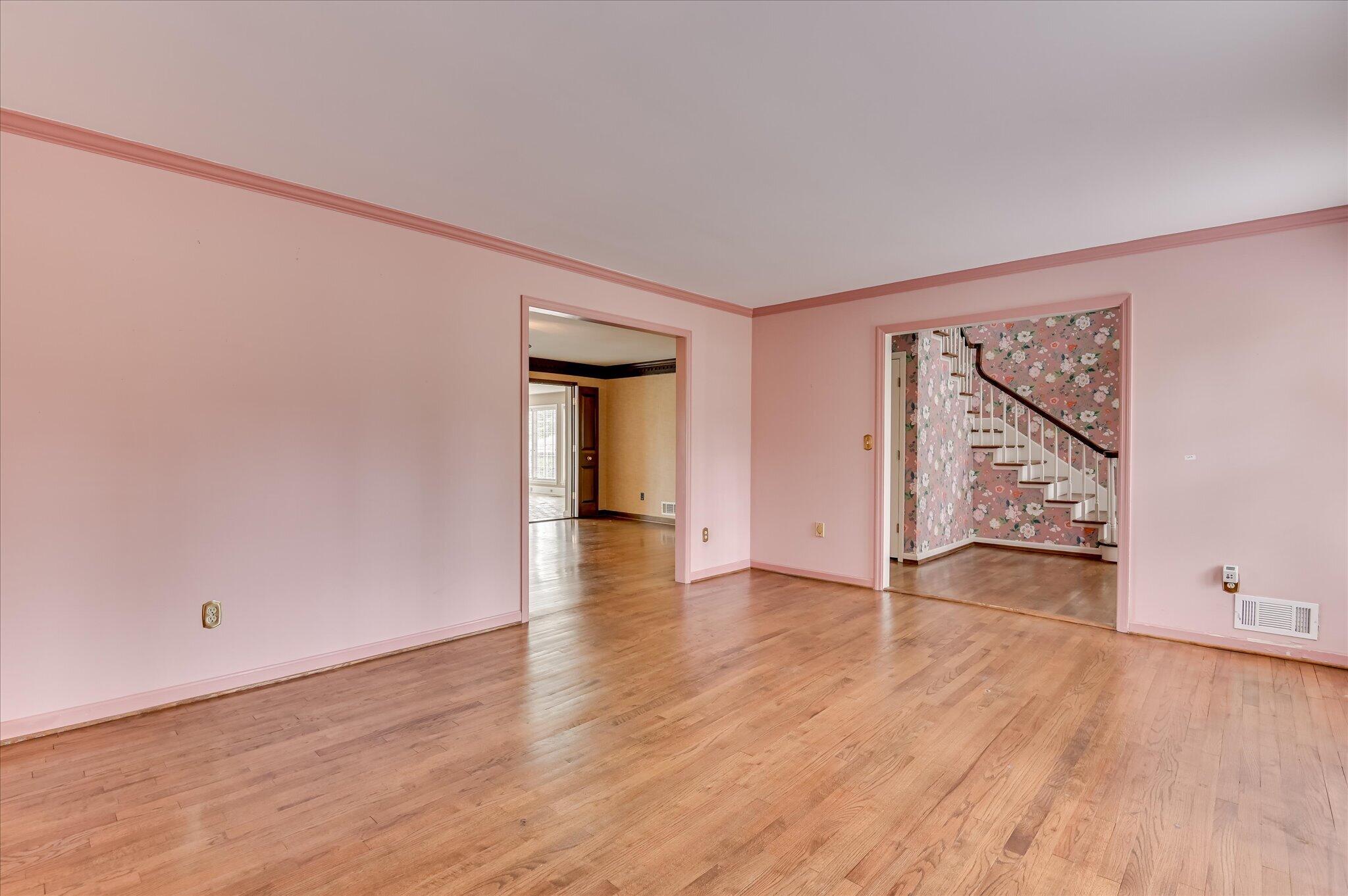730 Ravenel Road