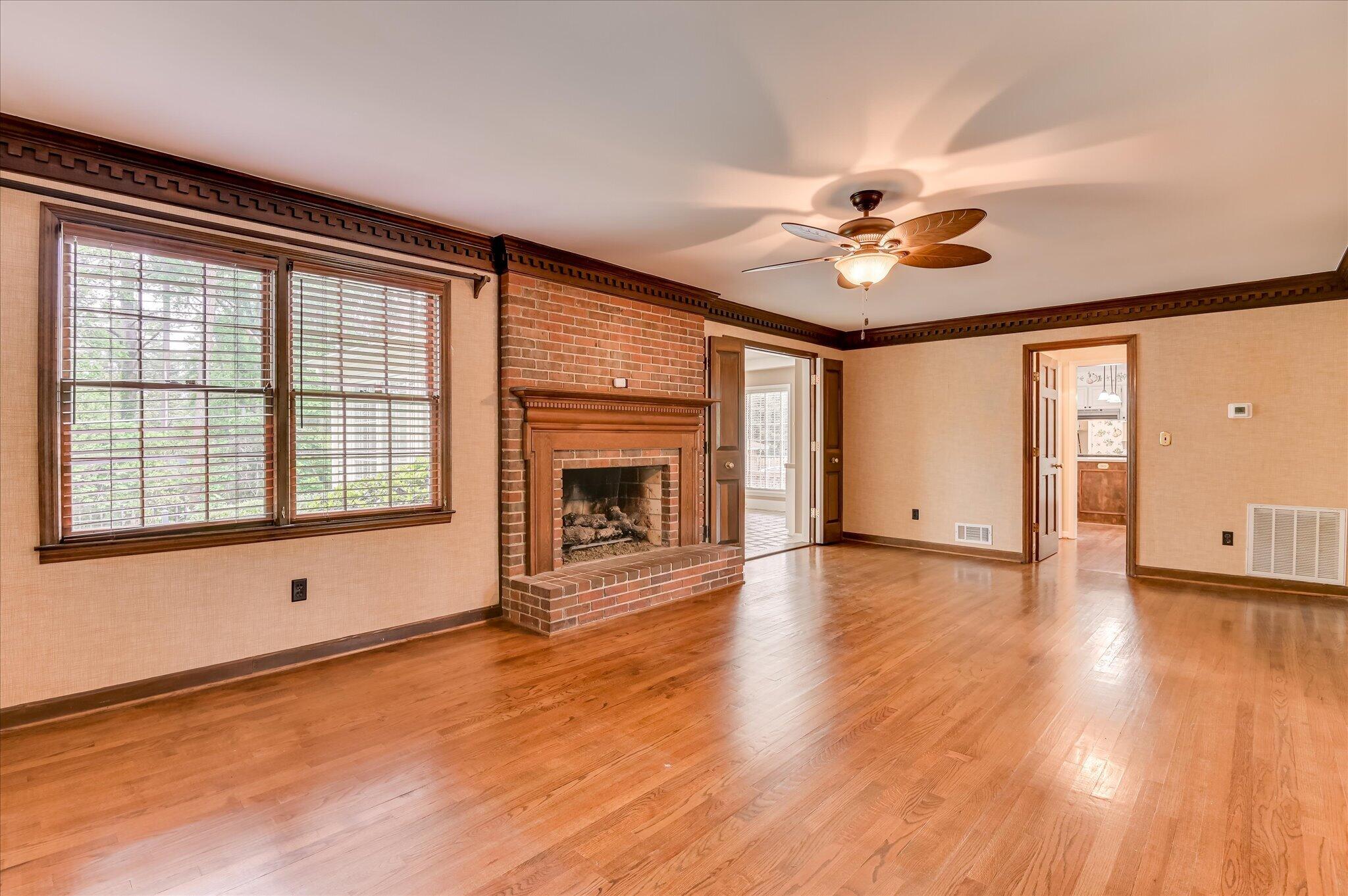 730 Ravenel Road