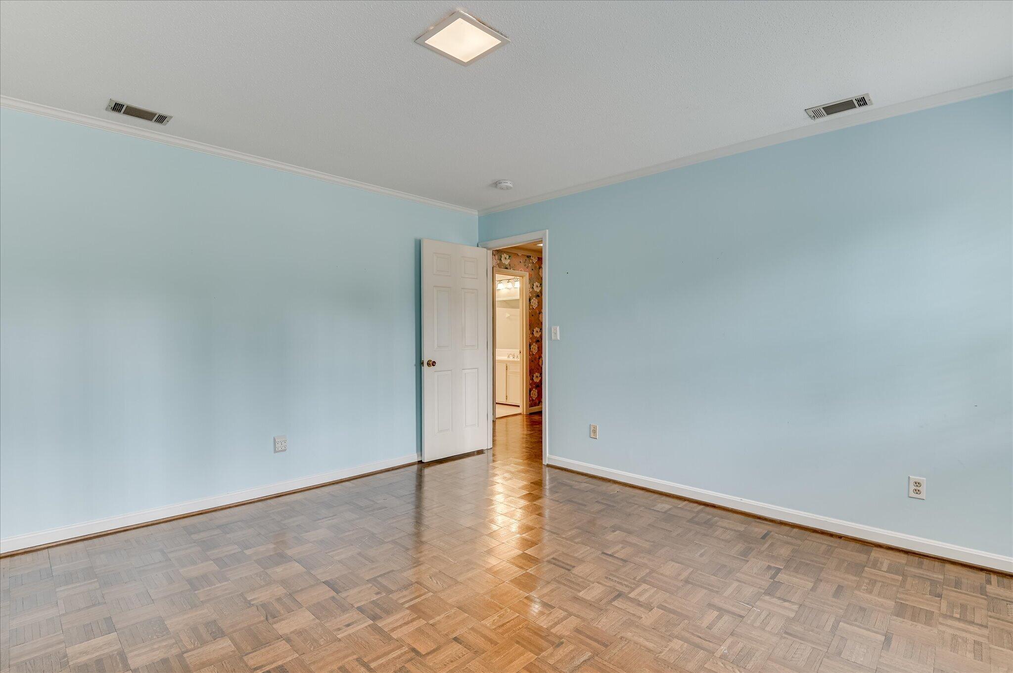 730 Ravenel Road