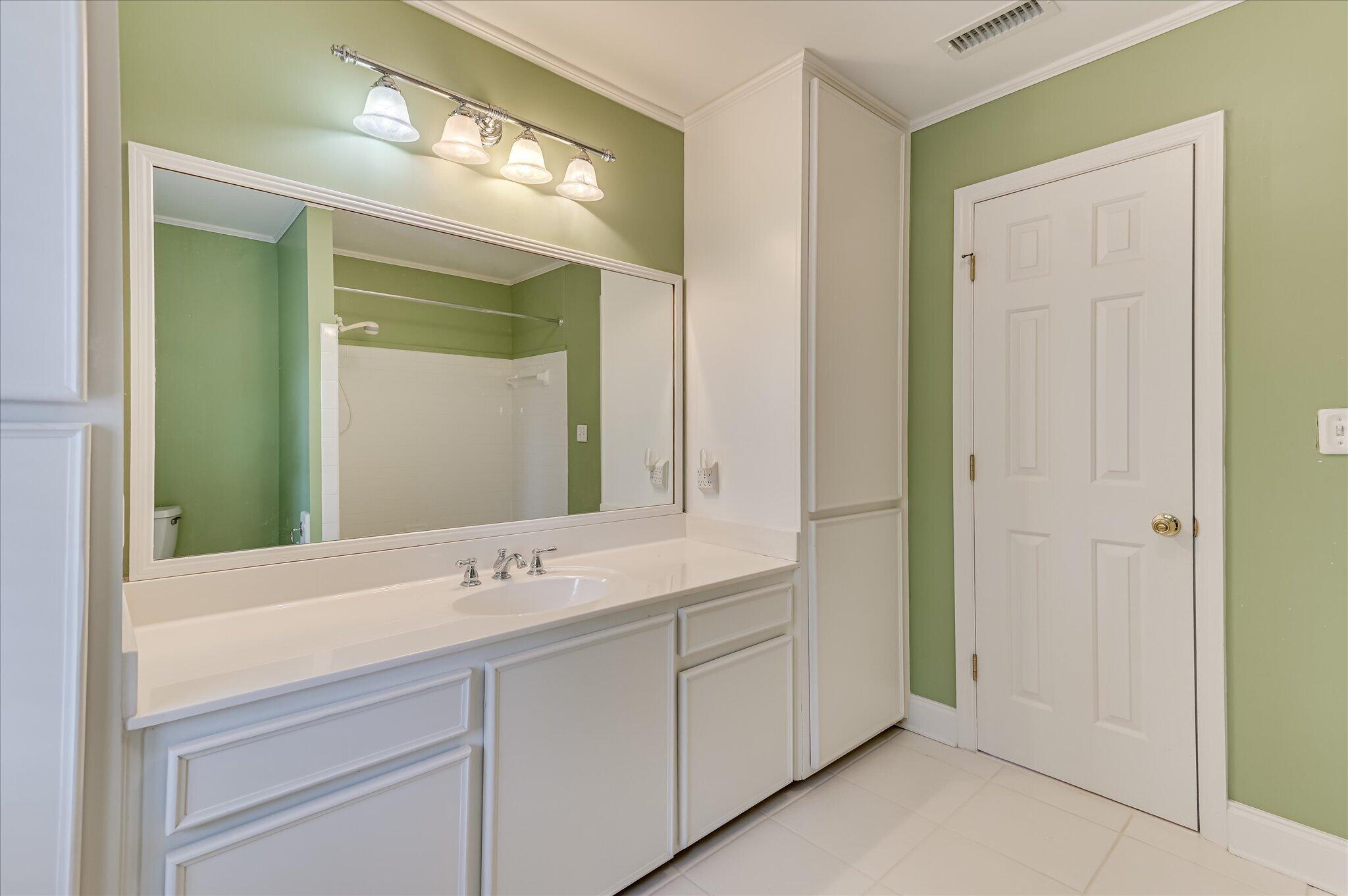 730 Ravenel Road