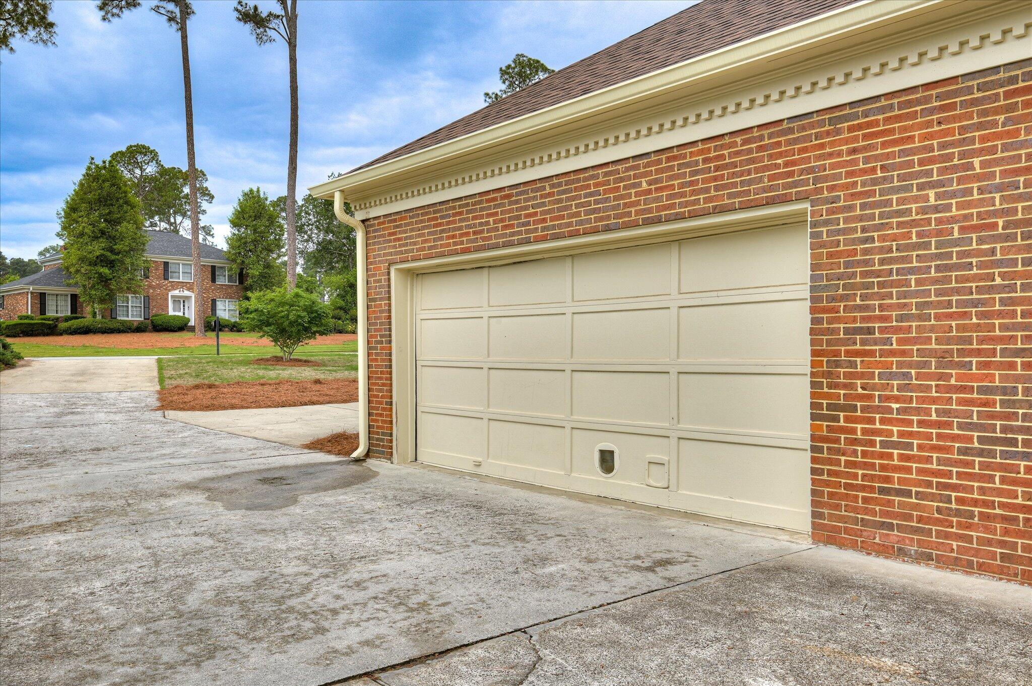 730 Ravenel Road