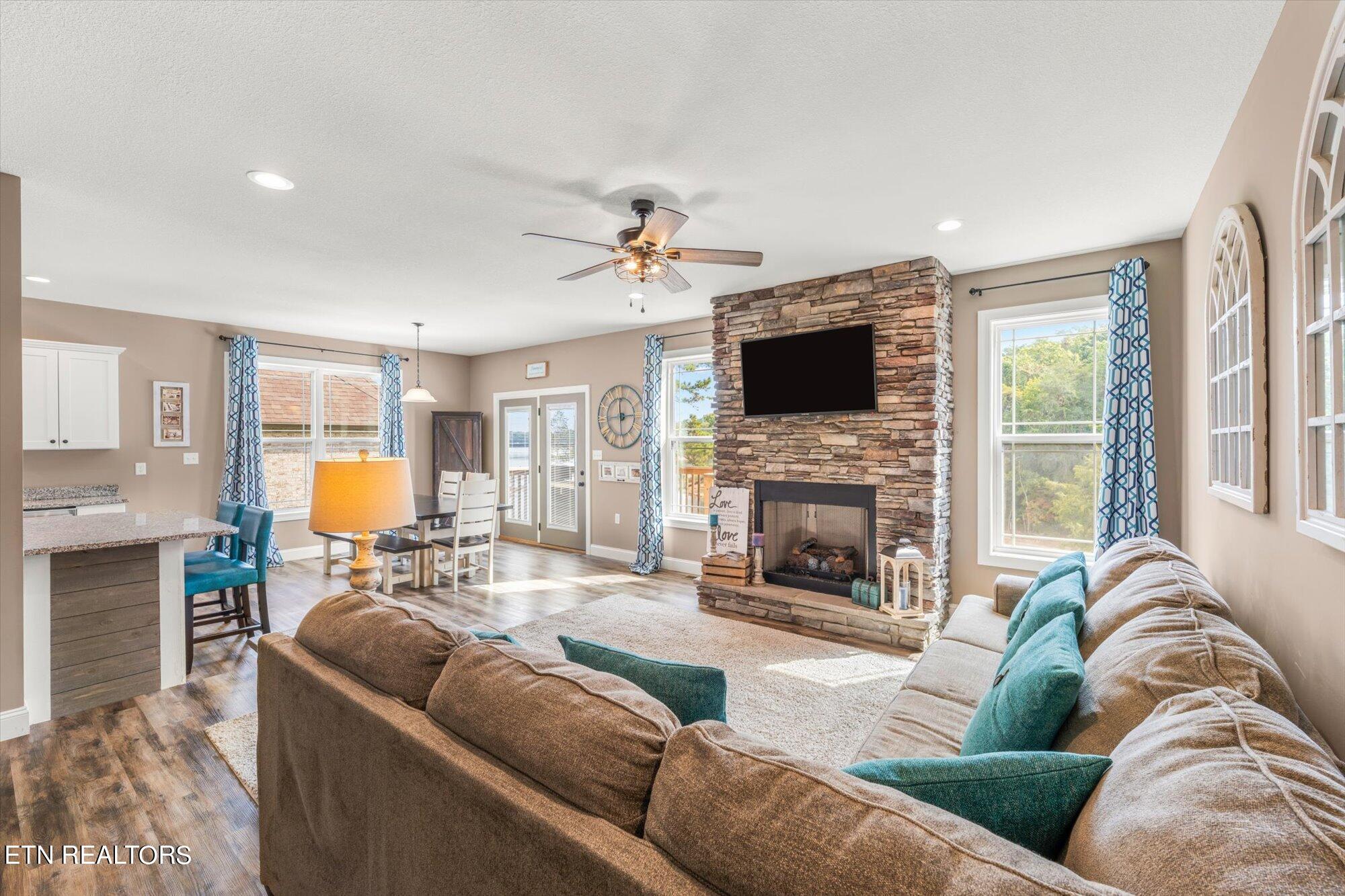 3147 Bridgewater Blvd