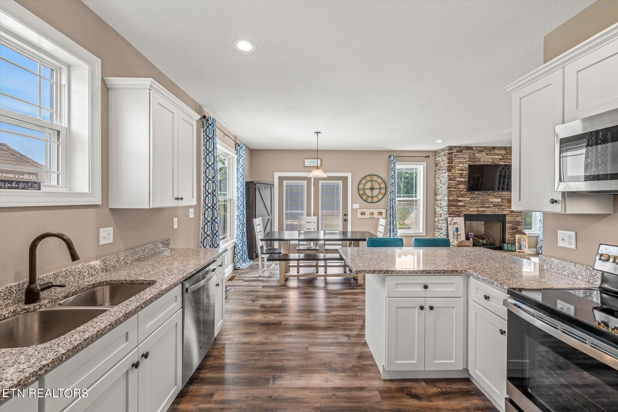 3147 Bridgewater Blvd