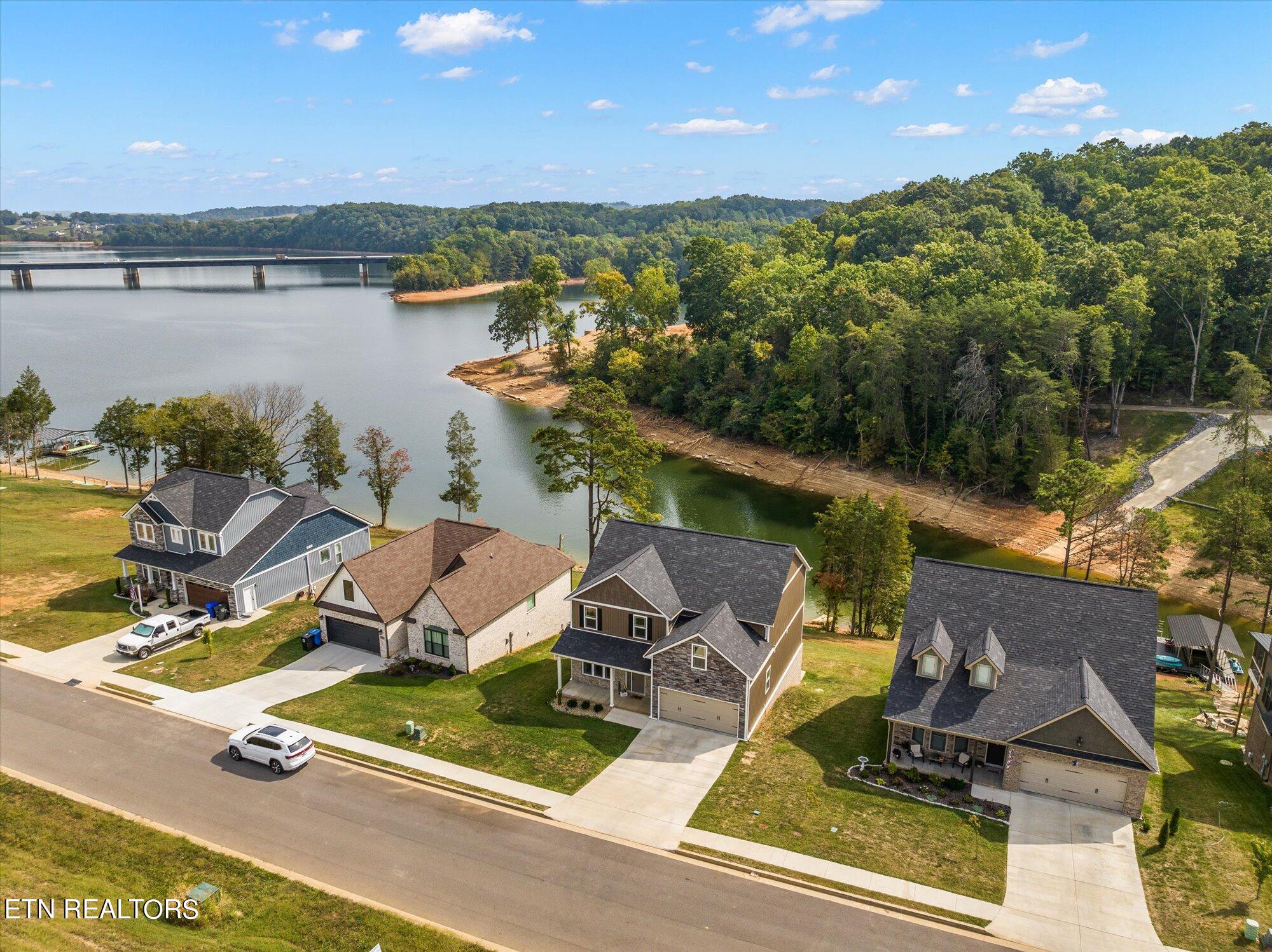 3147 Bridgewater Blvd