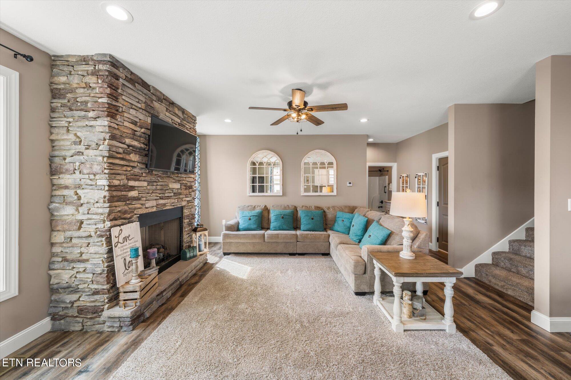 3147 Bridgewater Blvd