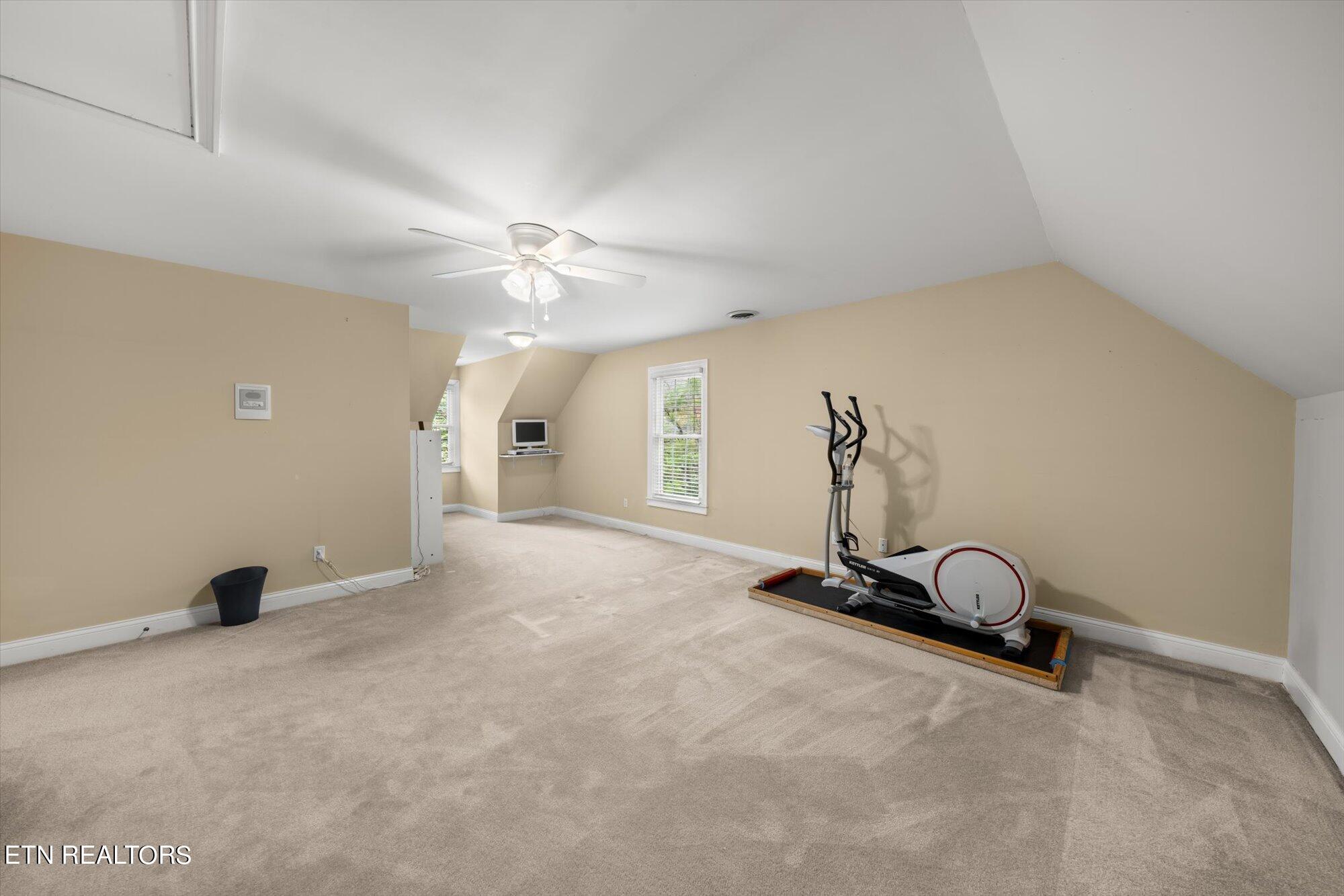 Relocate to Farragut TN to Fox Run Community Lisa Sinclair