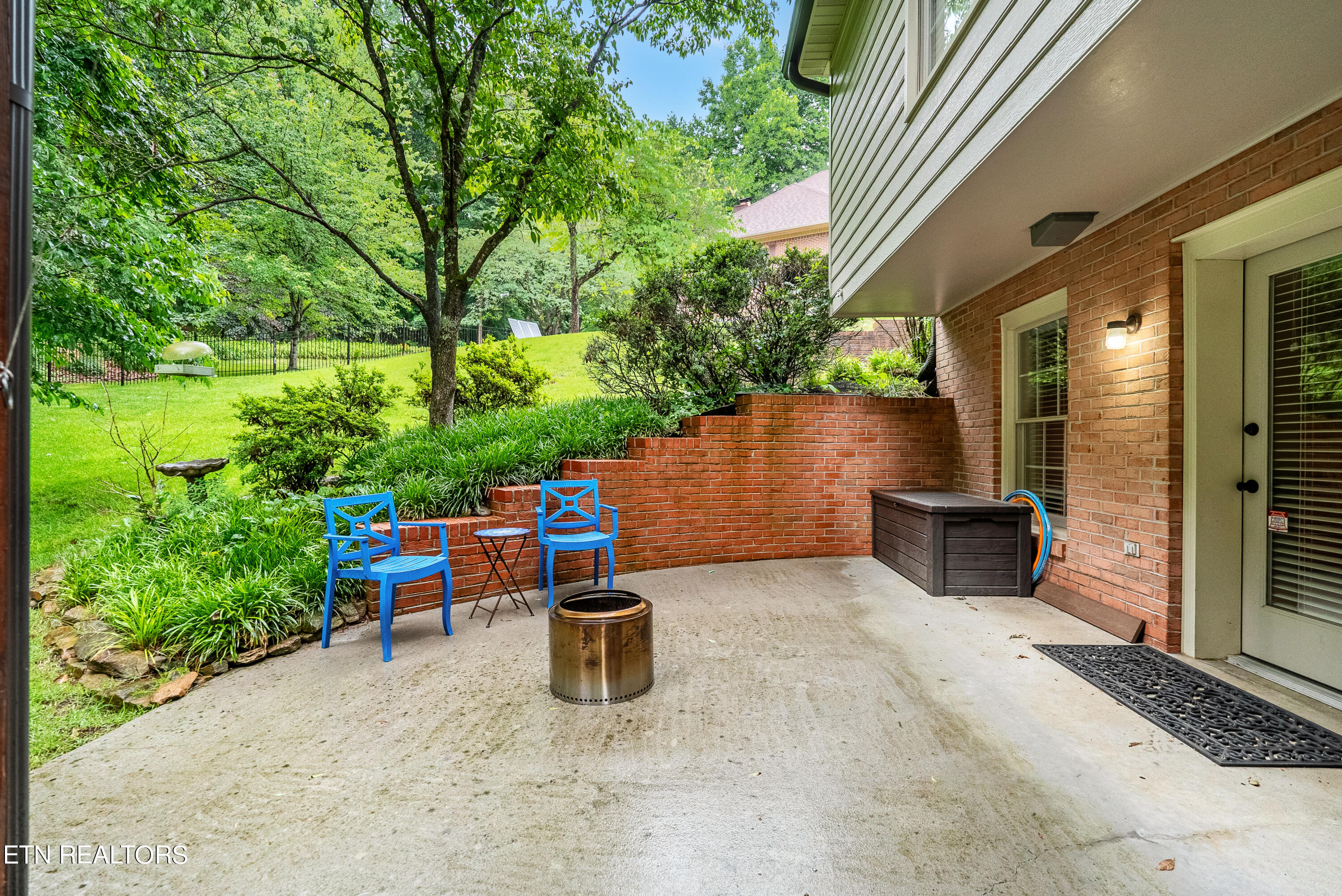 10623 Summit Mountain Court