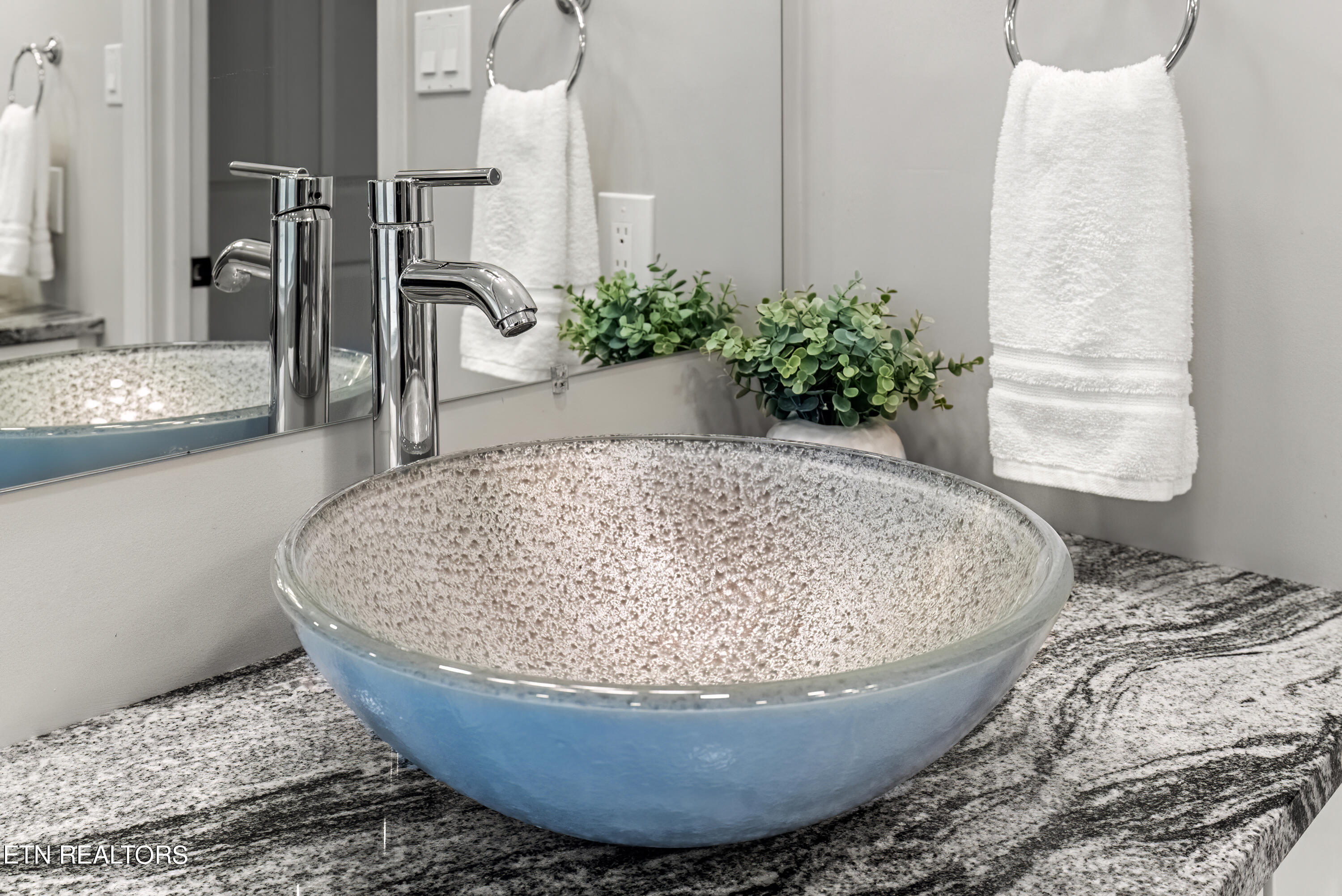 10623 Summit Mountain Court