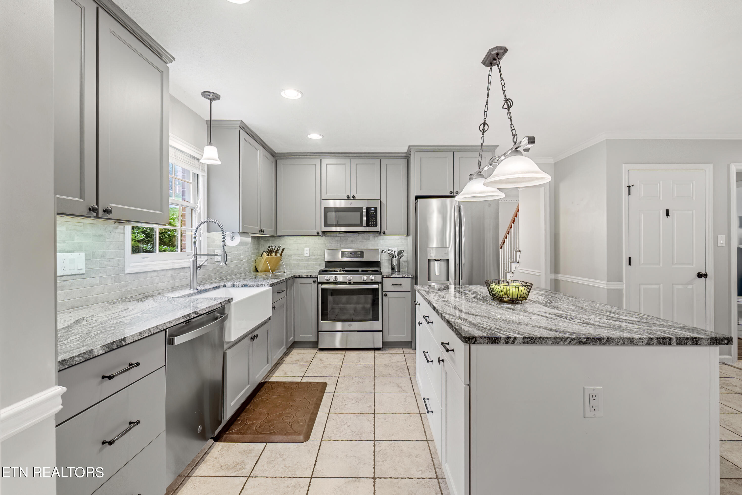 10623 Summit Mountain Court