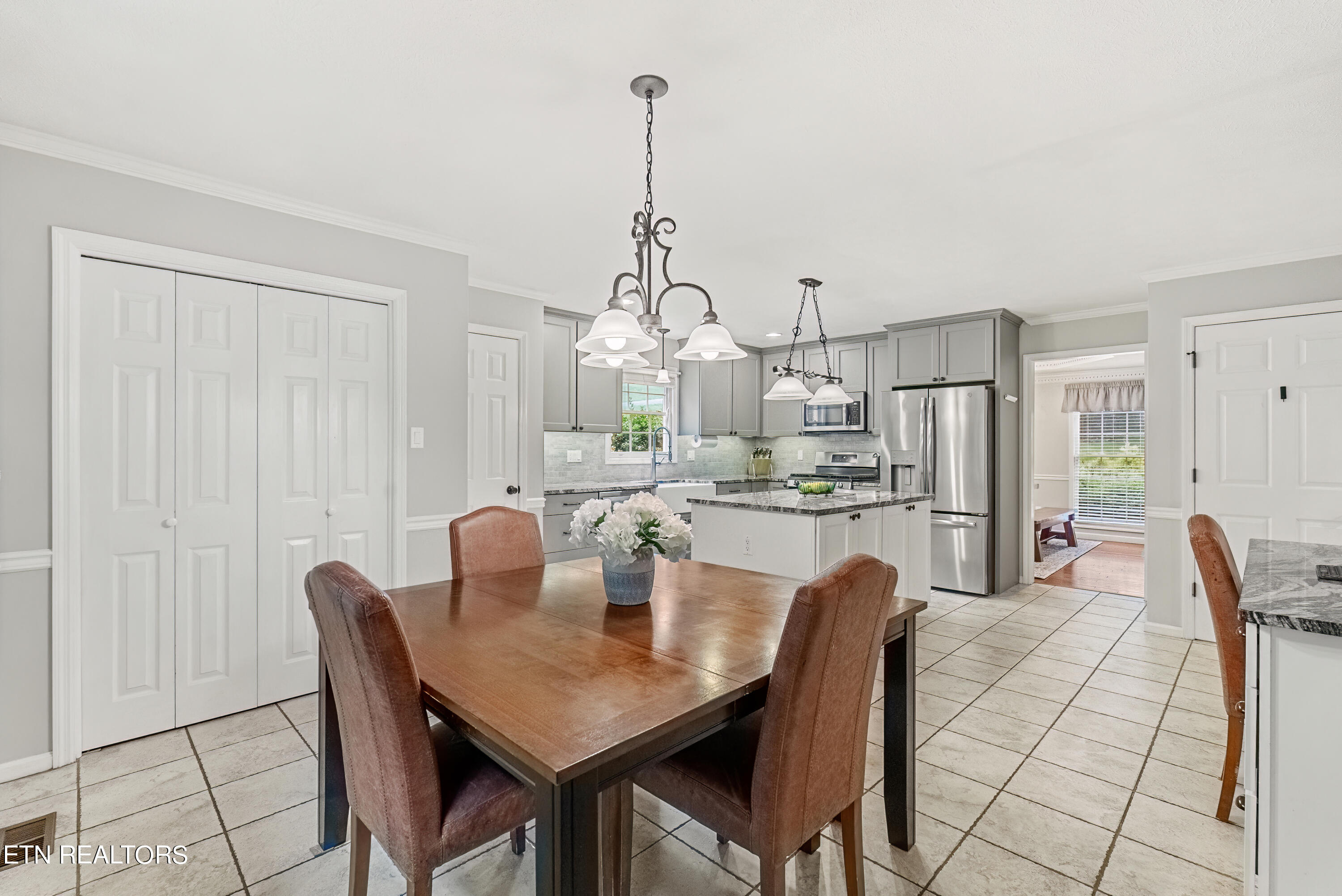 10623 Summit Mountain Court