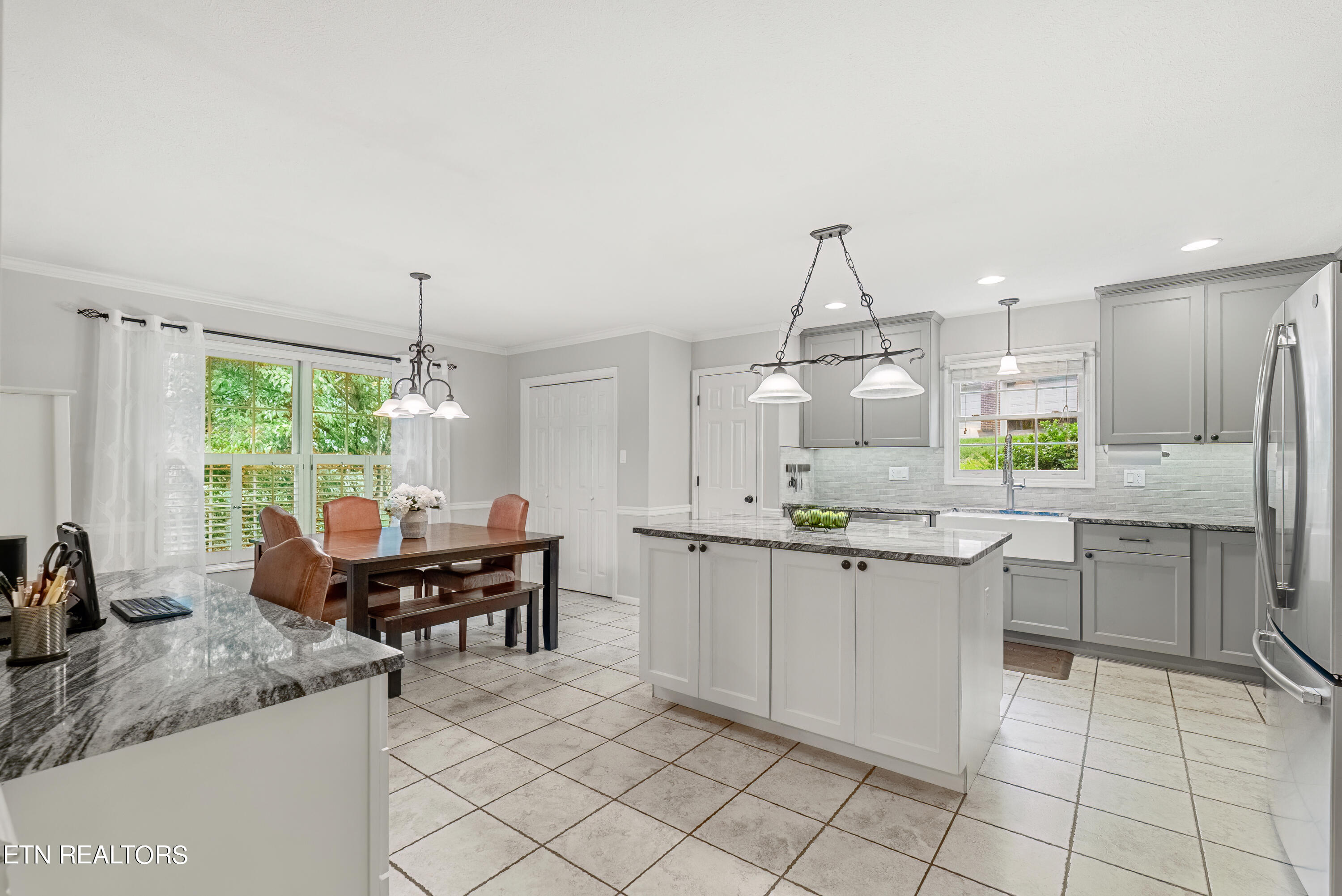 10623 Summit Mountain Court