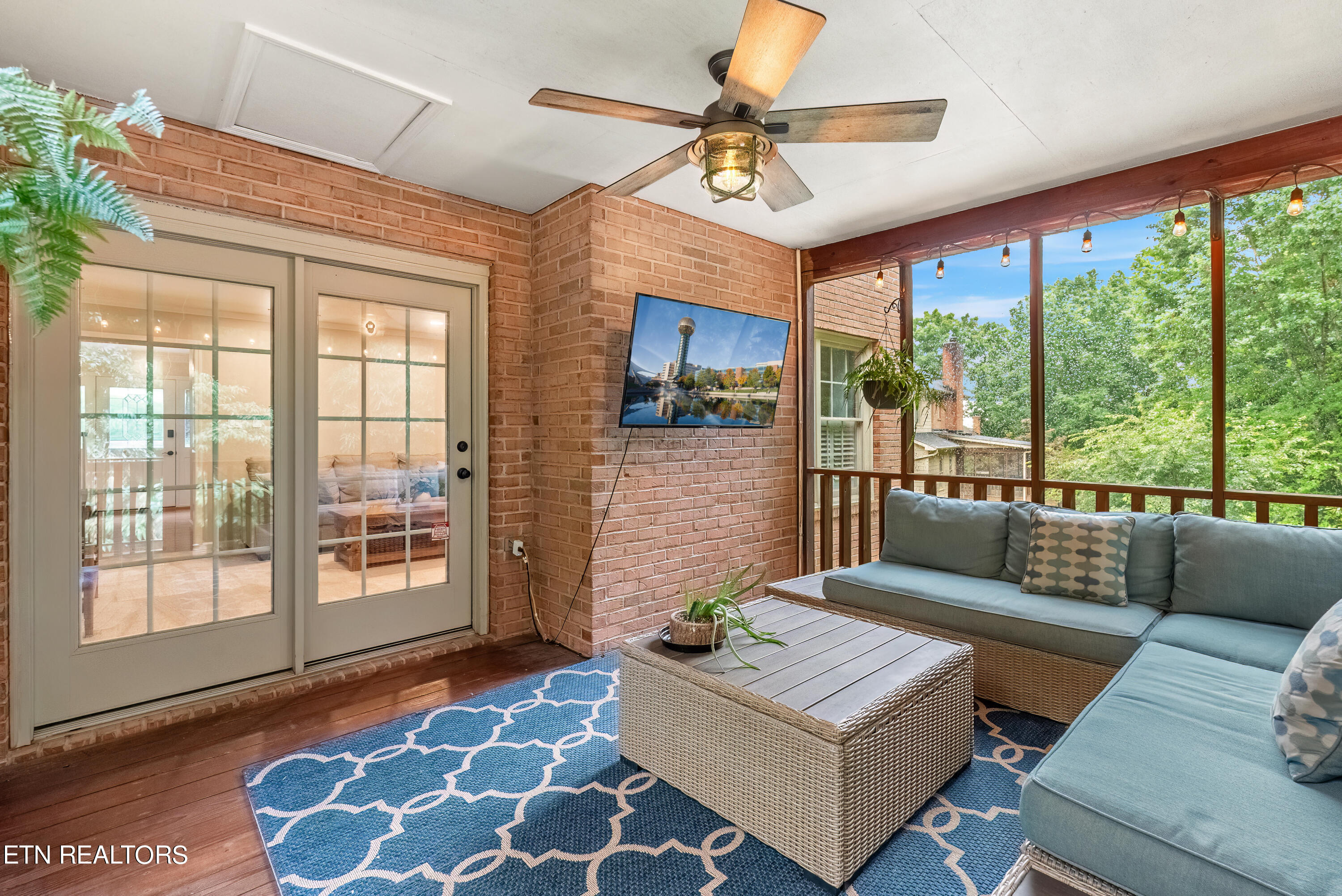 10623 Summit Mountain Court