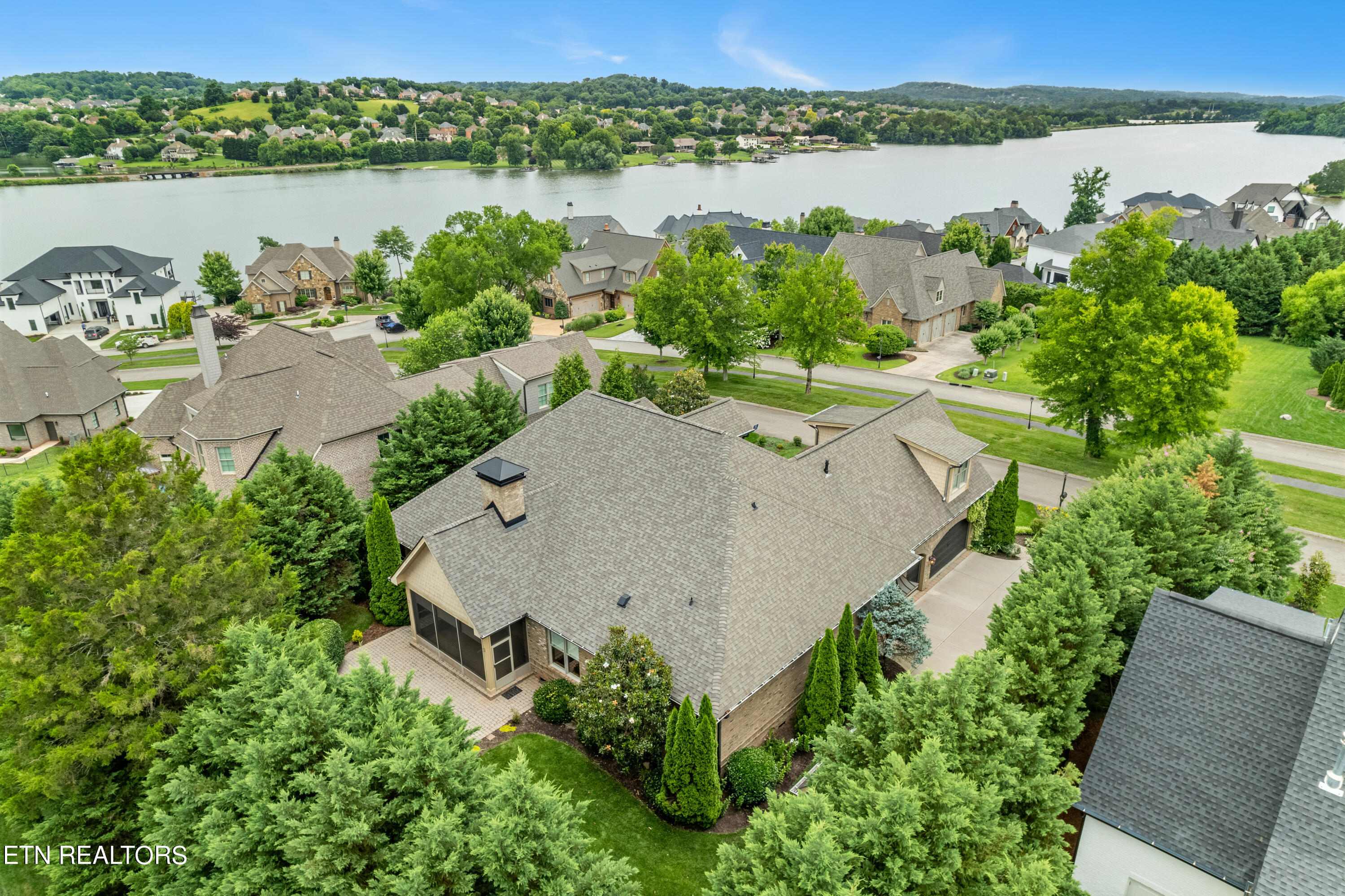 1516 Charlottesville Blvd