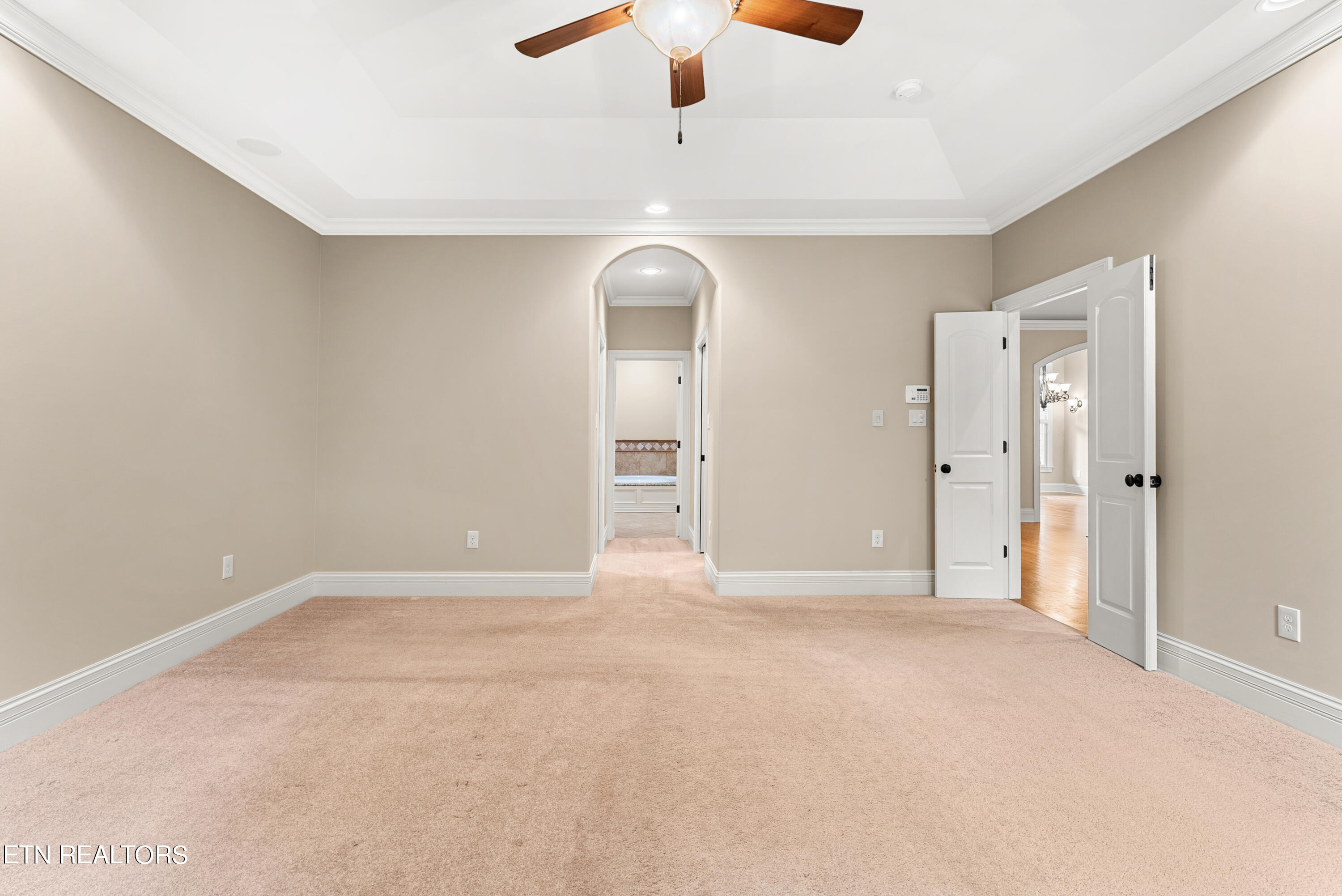 1516 Charlottesville Blvd