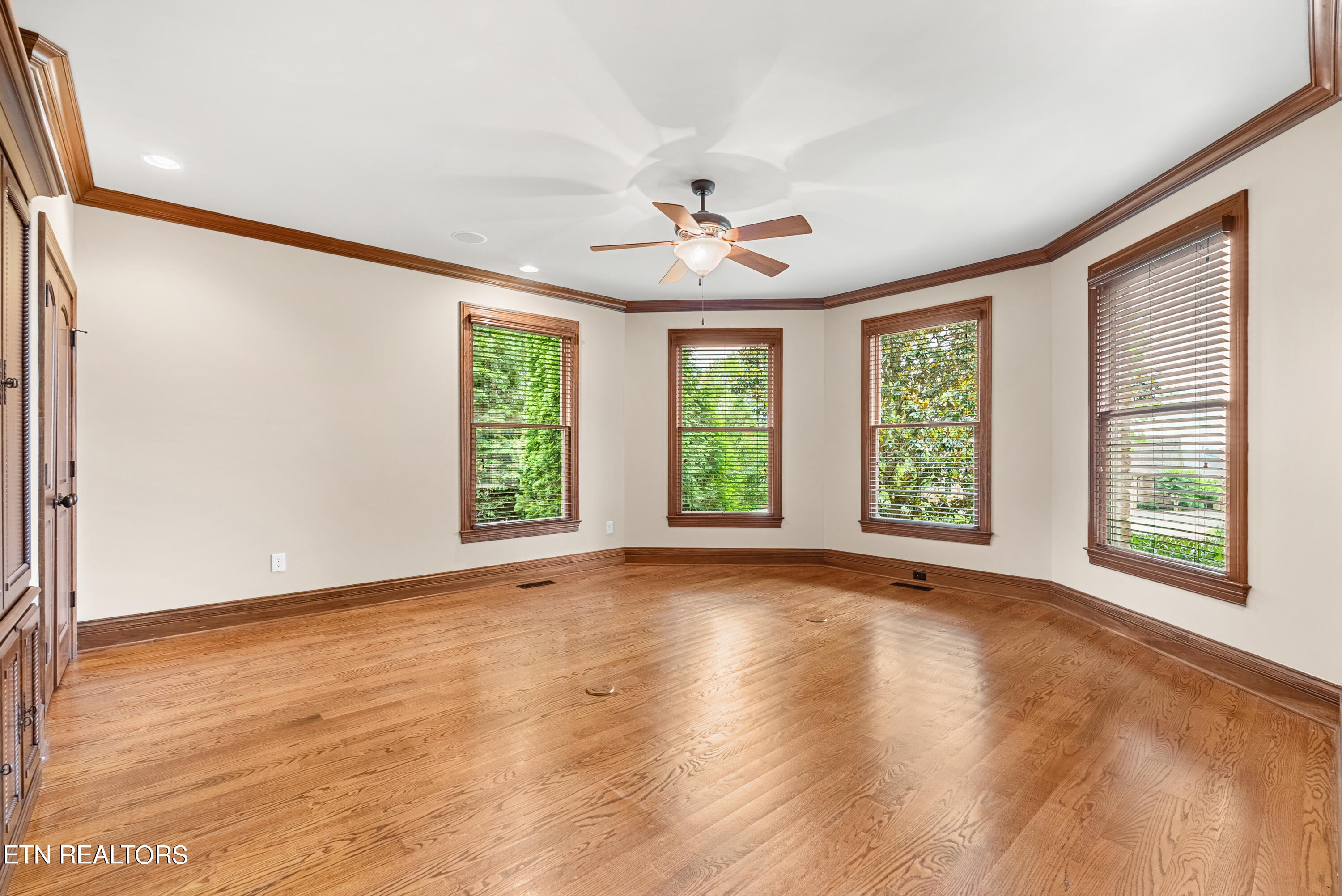 1516 Charlottesville Blvd