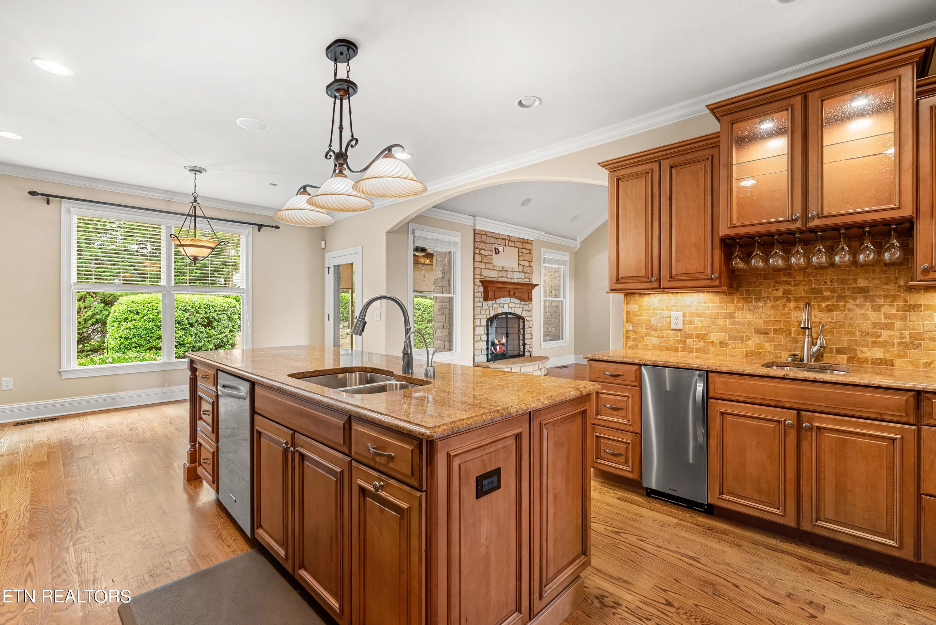 1516 Charlottesville Blvd