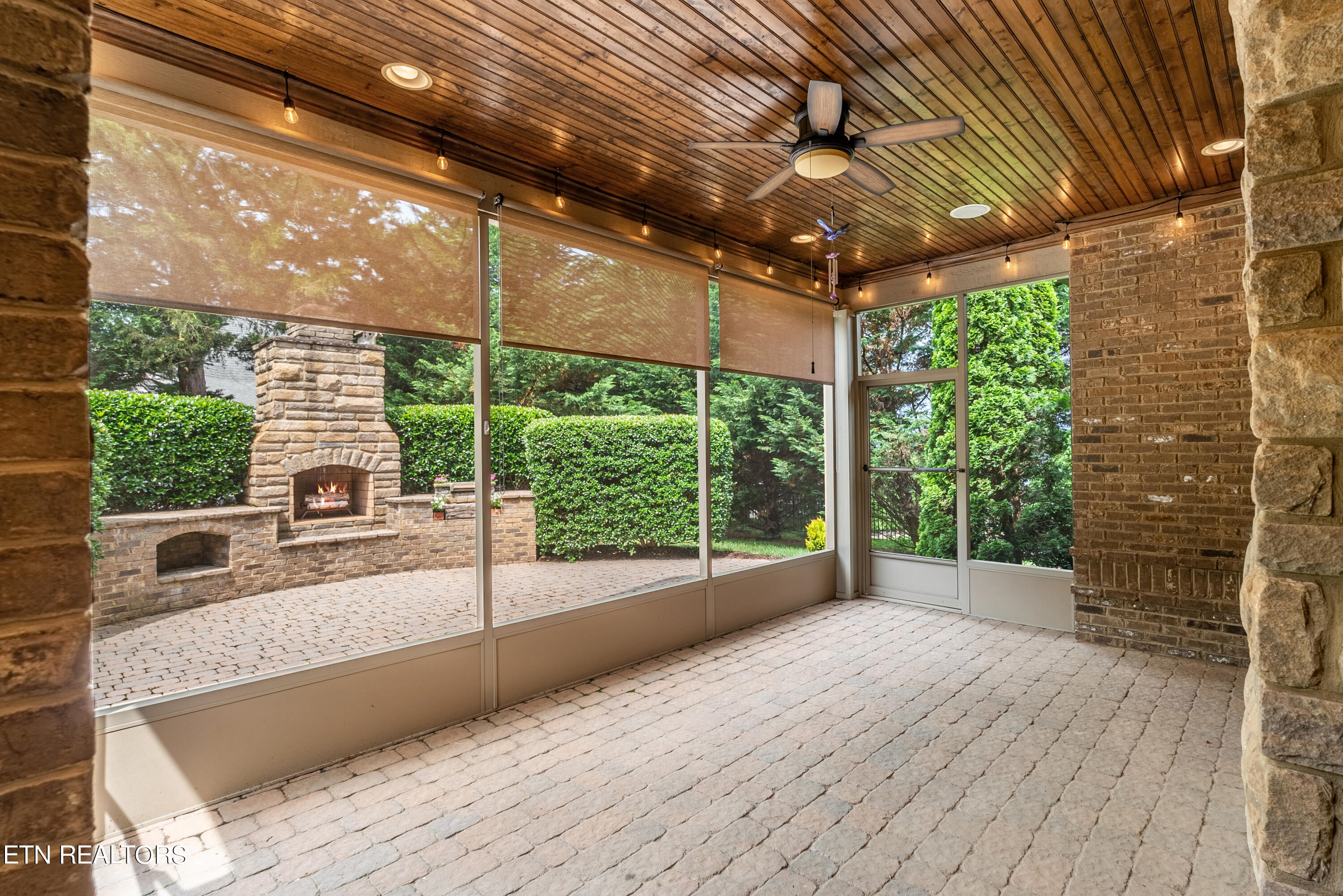 1516 Charlottesville Blvd