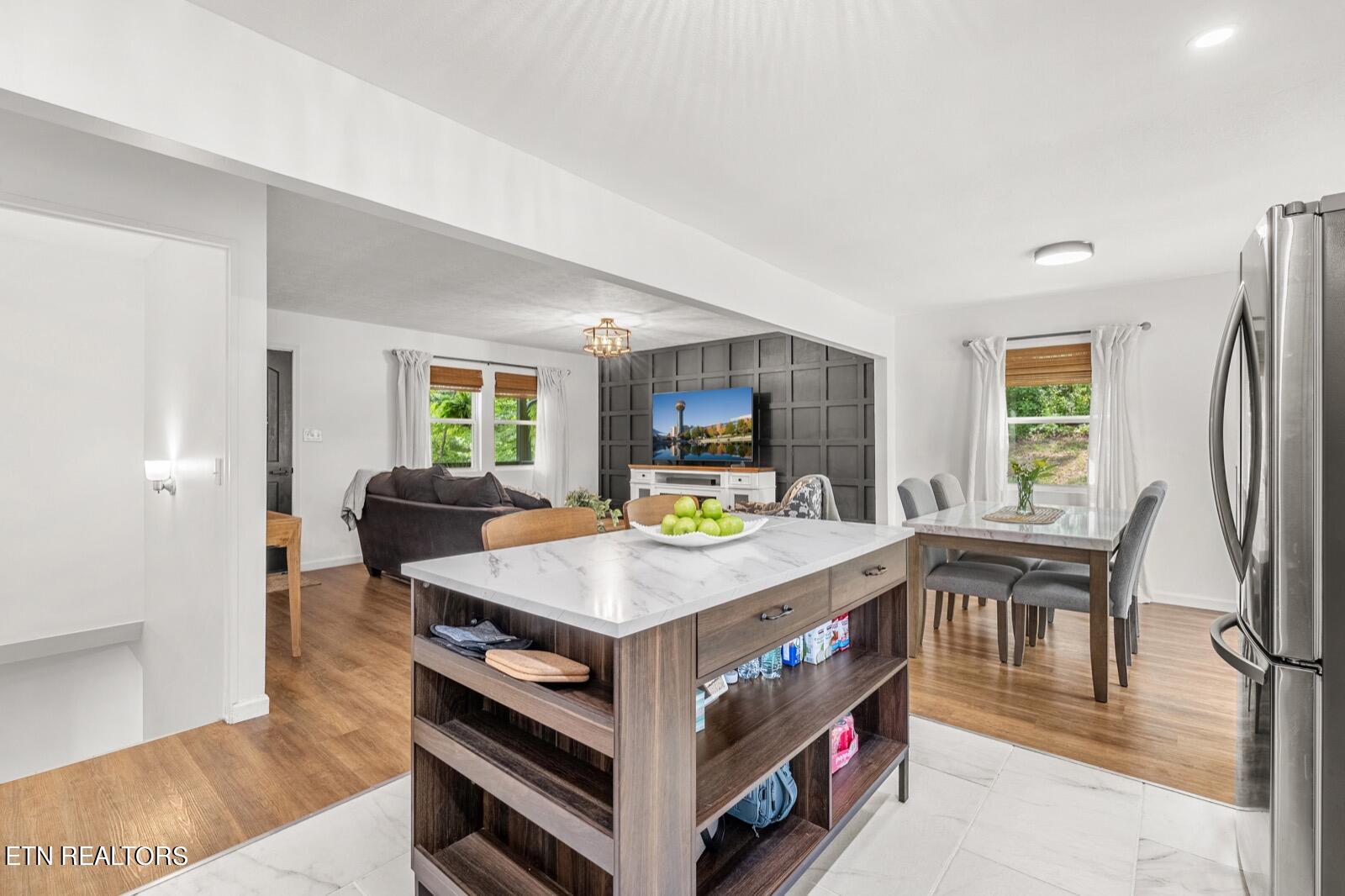 430 Sherwood Estates Circle