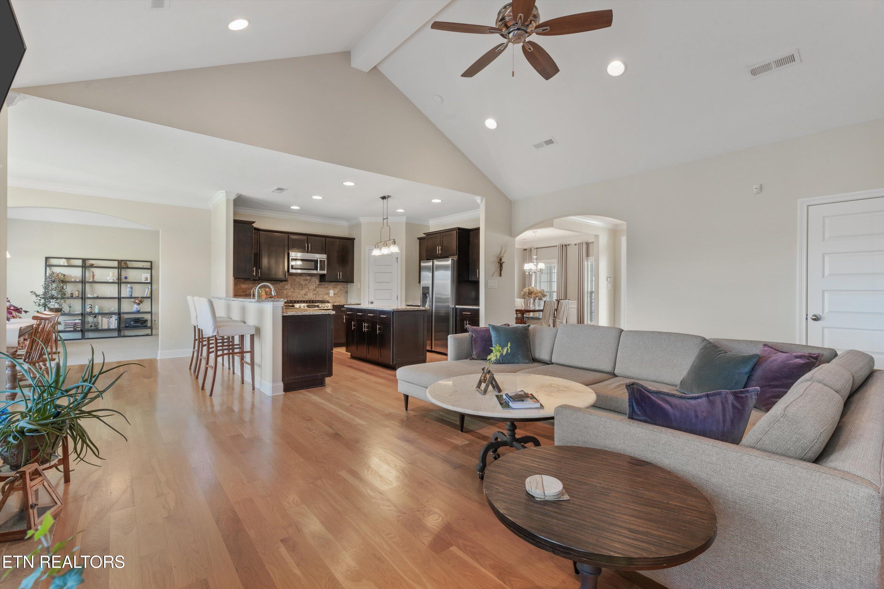 11648 Shirecliffe Lane