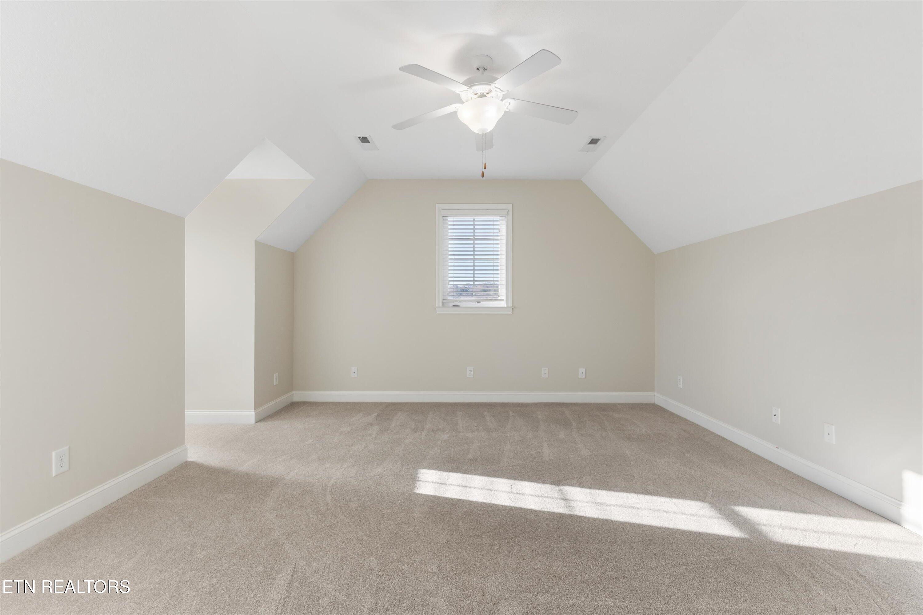 11648 Shirecliffe Lane