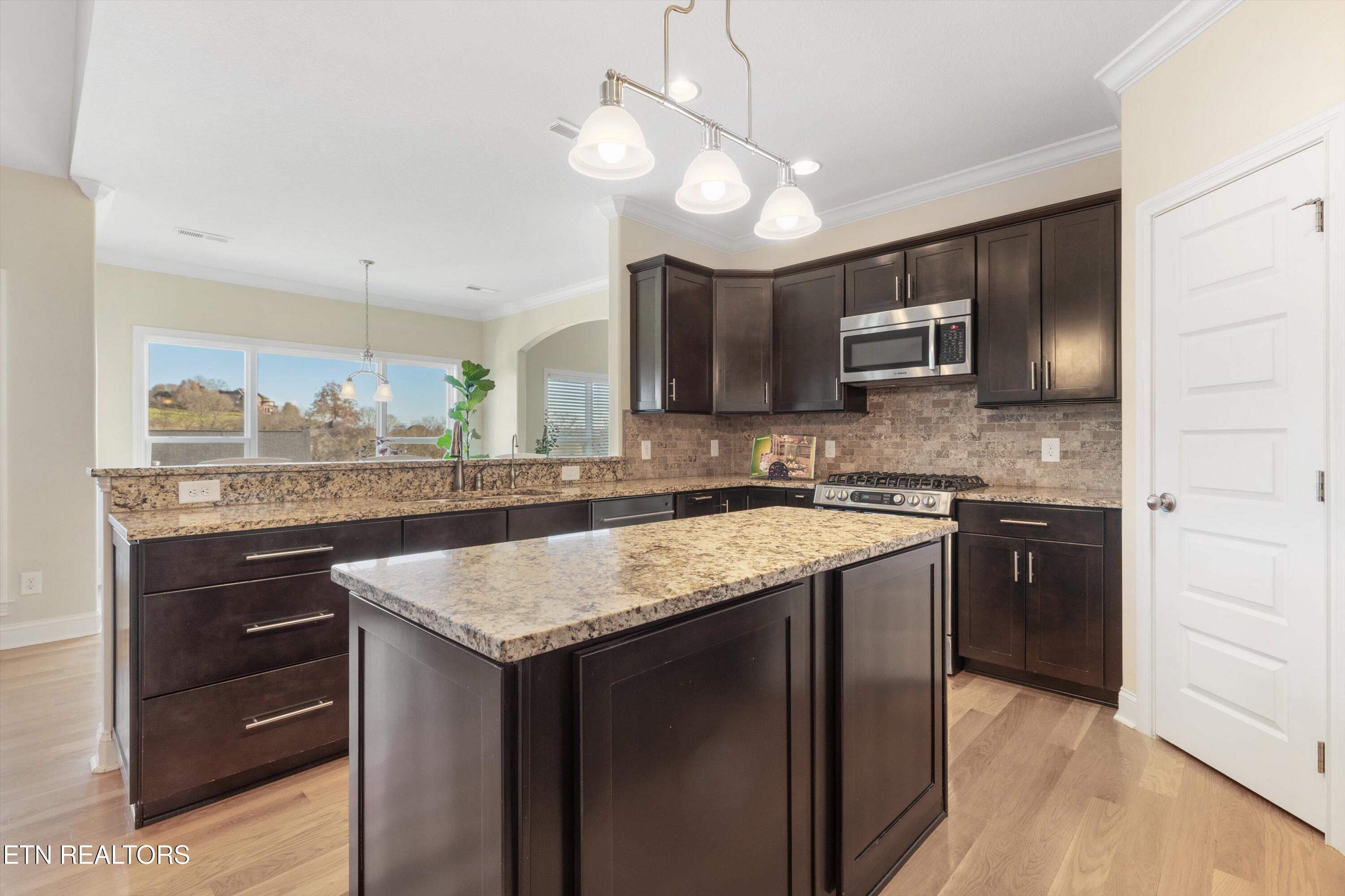 11648 Shirecliffe Lane