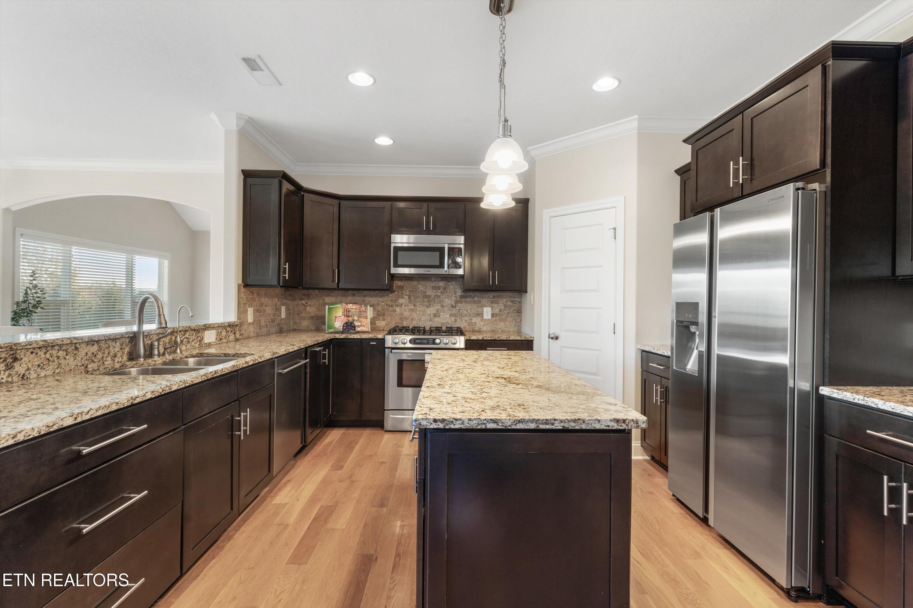 11648 Shirecliffe Lane