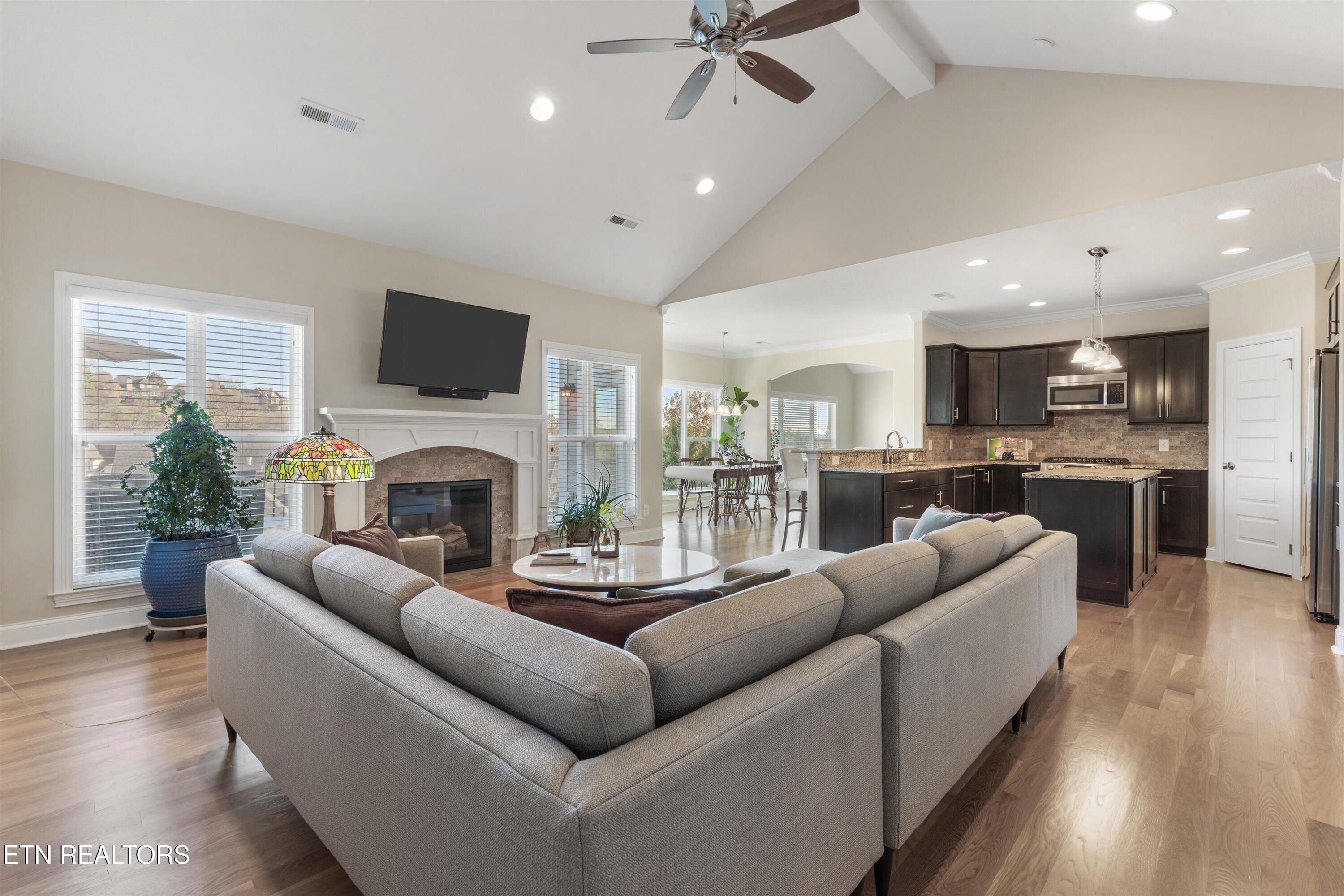 11648 Shirecliffe Lane