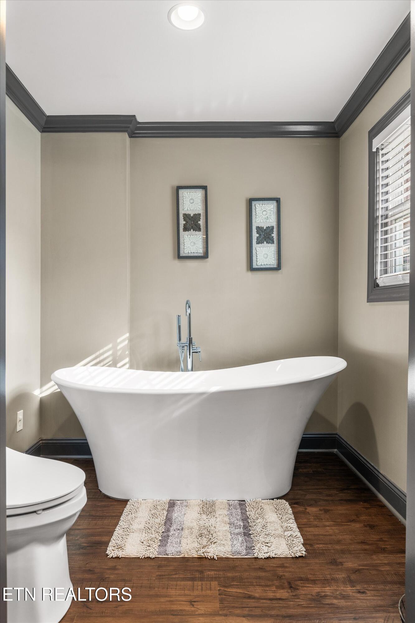 9928 Sierra Vista Lane