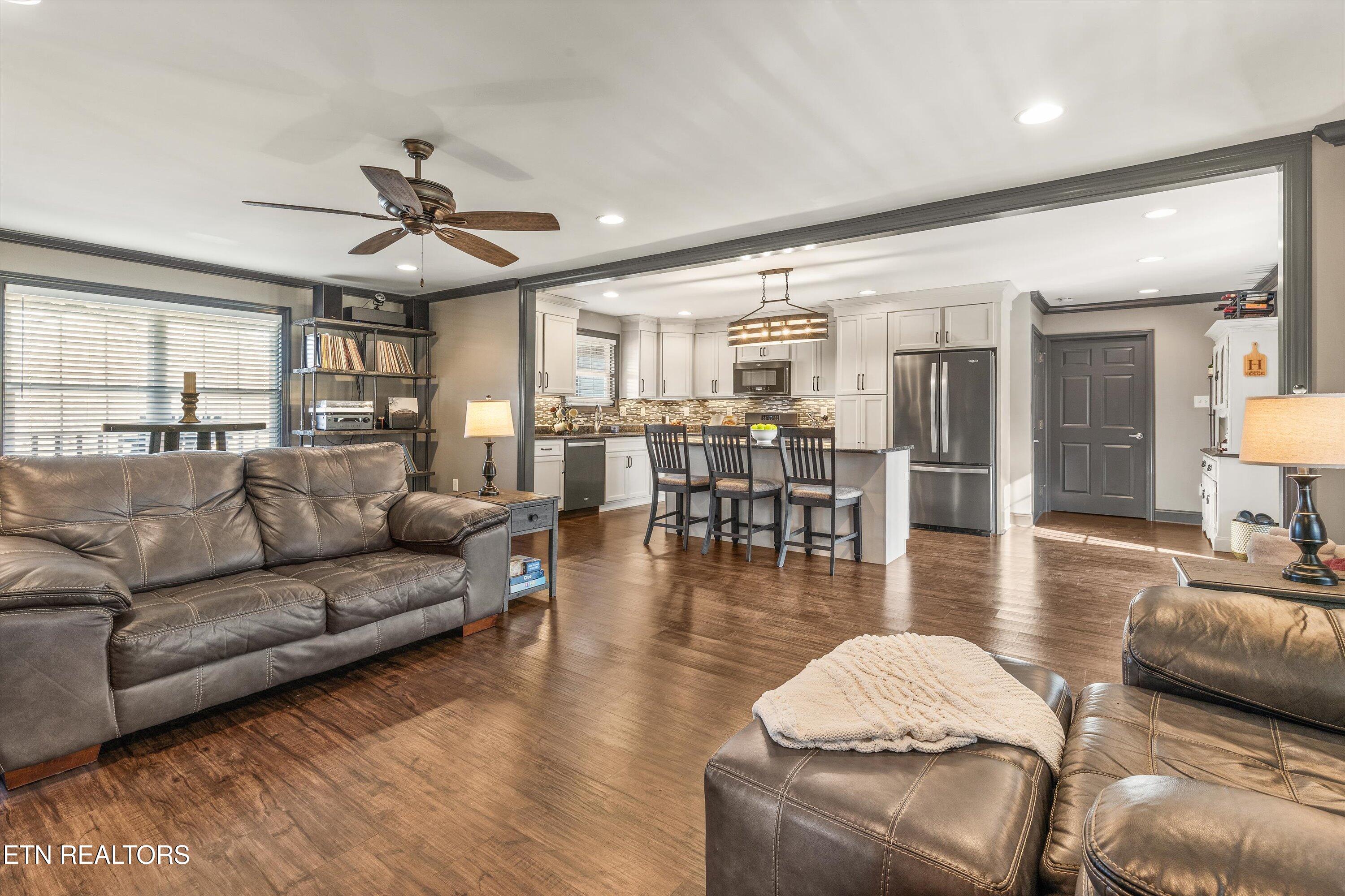 9928 Sierra Vista Lane