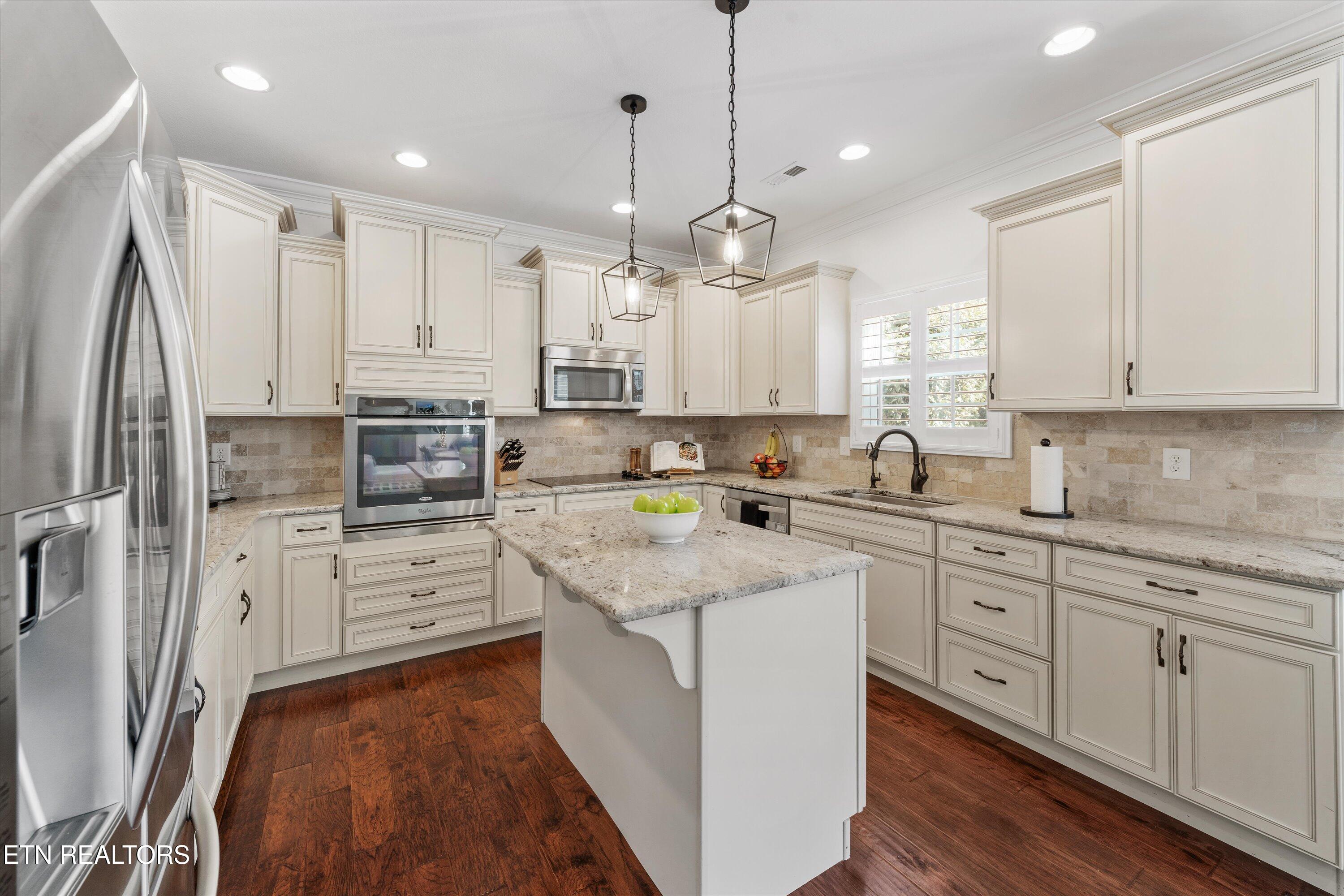 12204 Harpers Ferry Lane