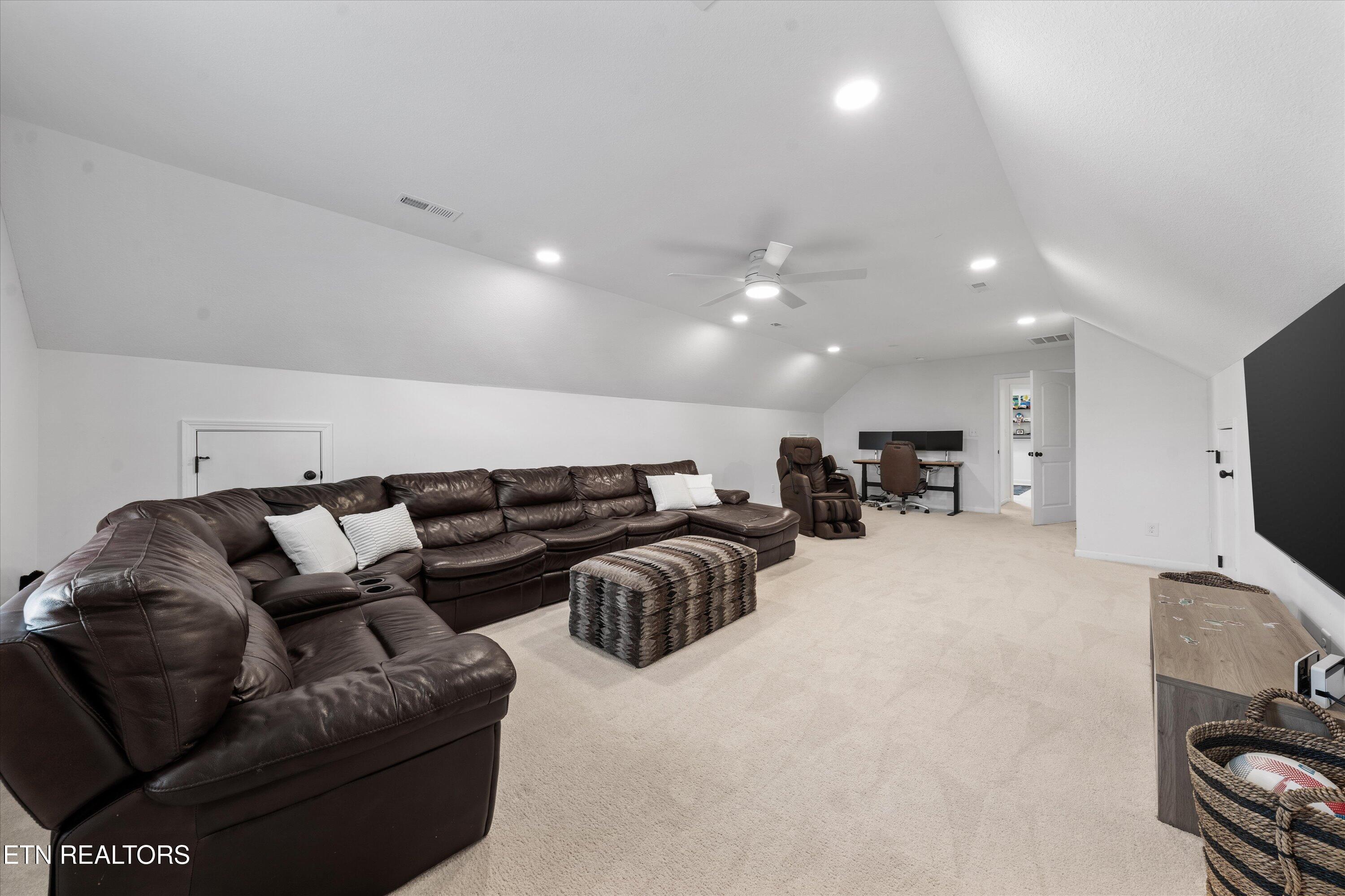 12204 Harpers Ferry Lane