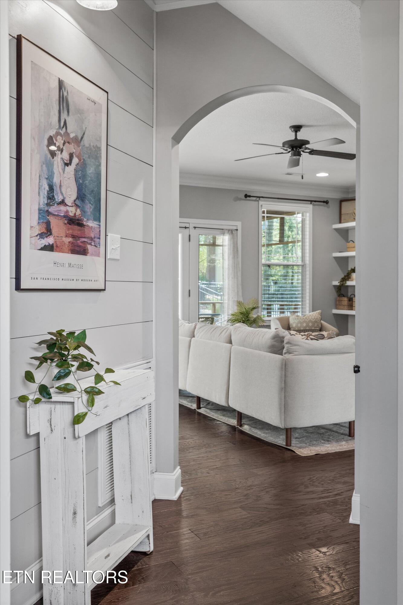 1119 Front Royal Lane