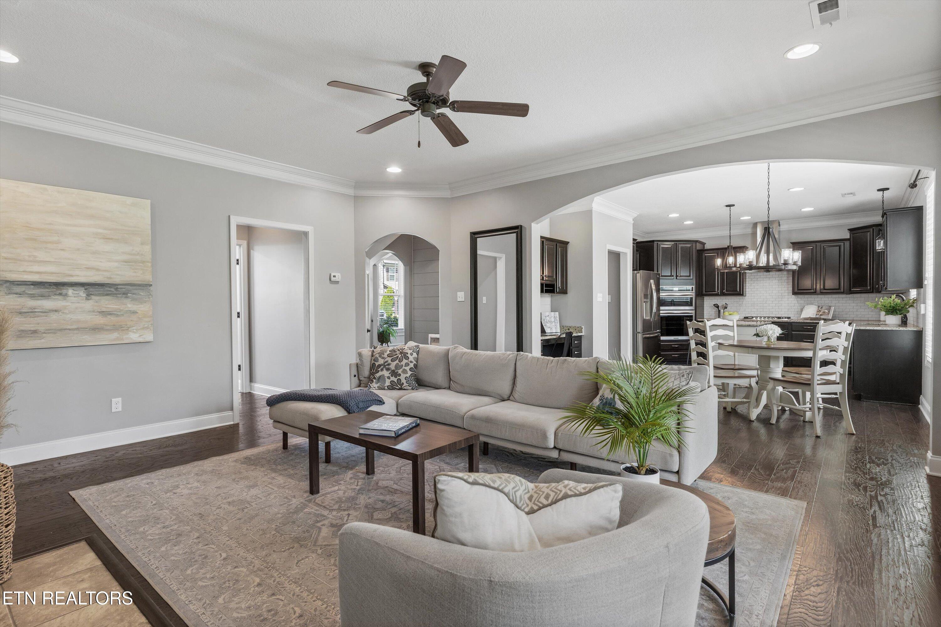 1119 Front Royal Lane