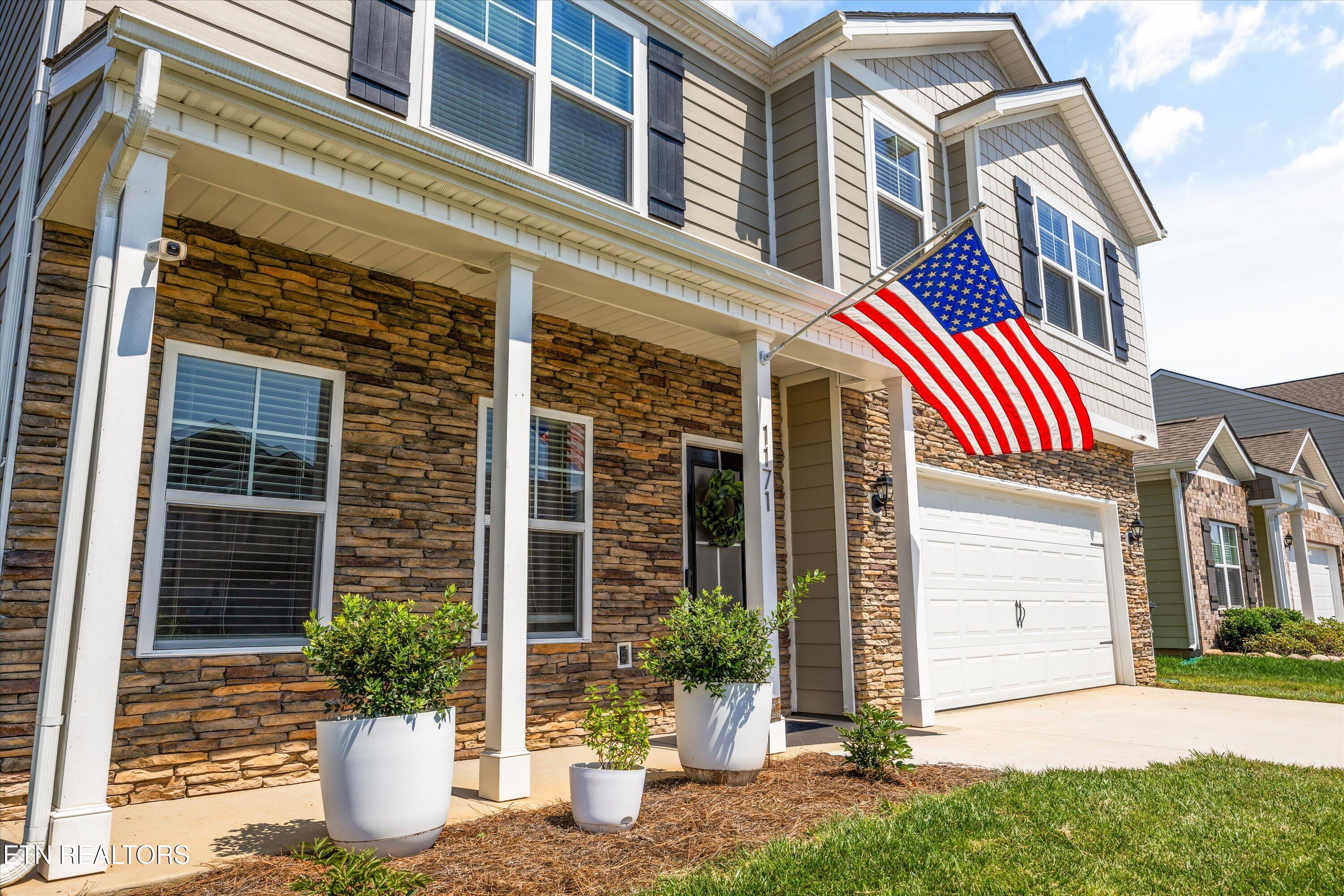 1171 Hampton Place Circle