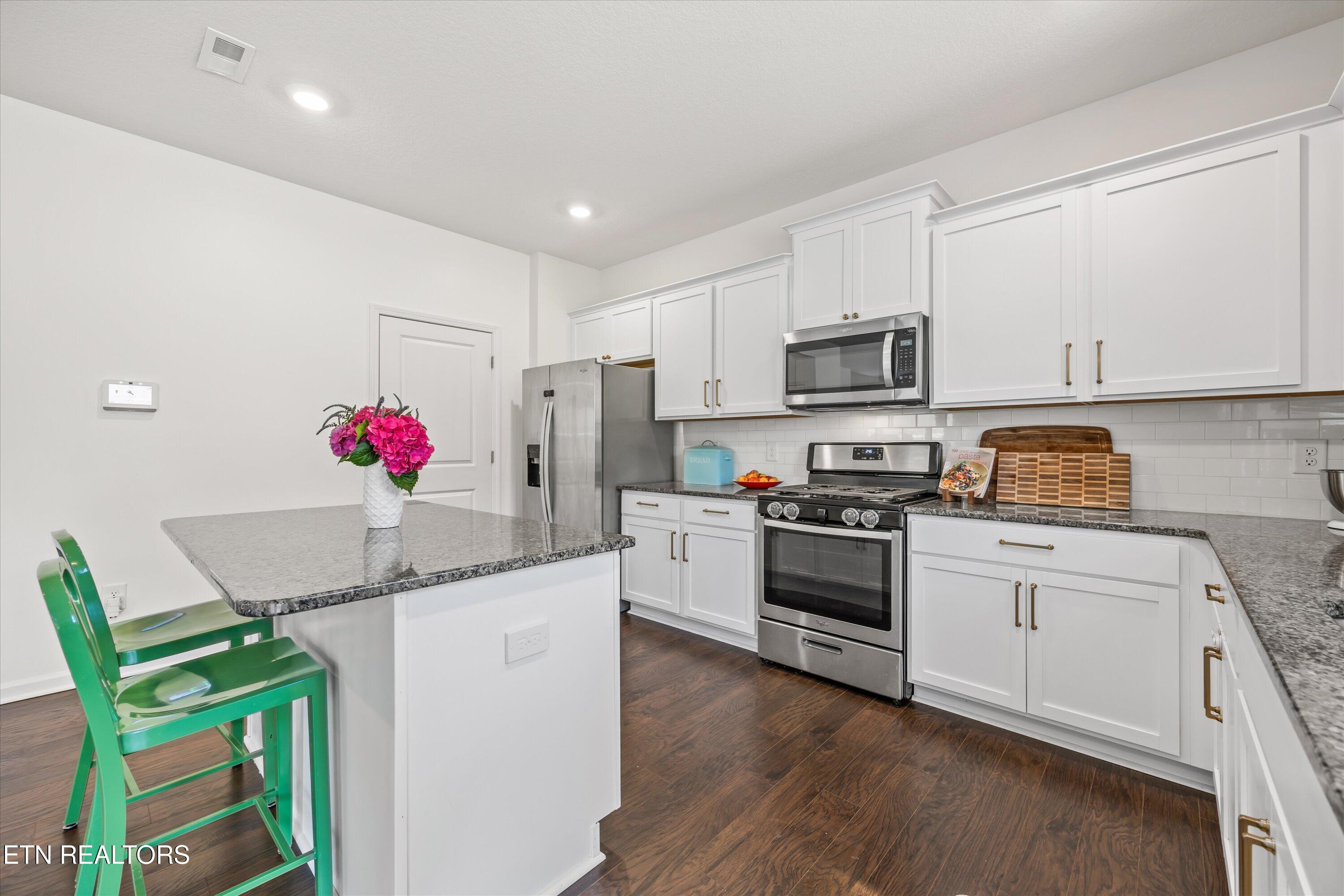 1171 Hampton Place Circle