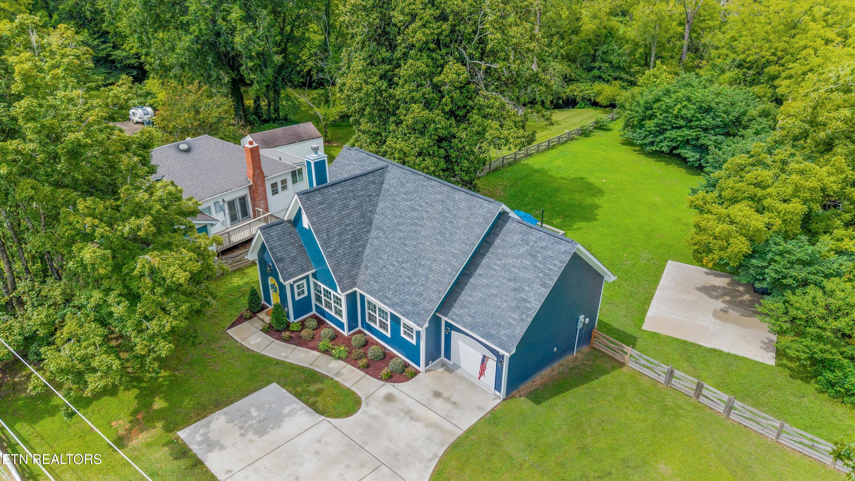 1830 Wilkinson Pike