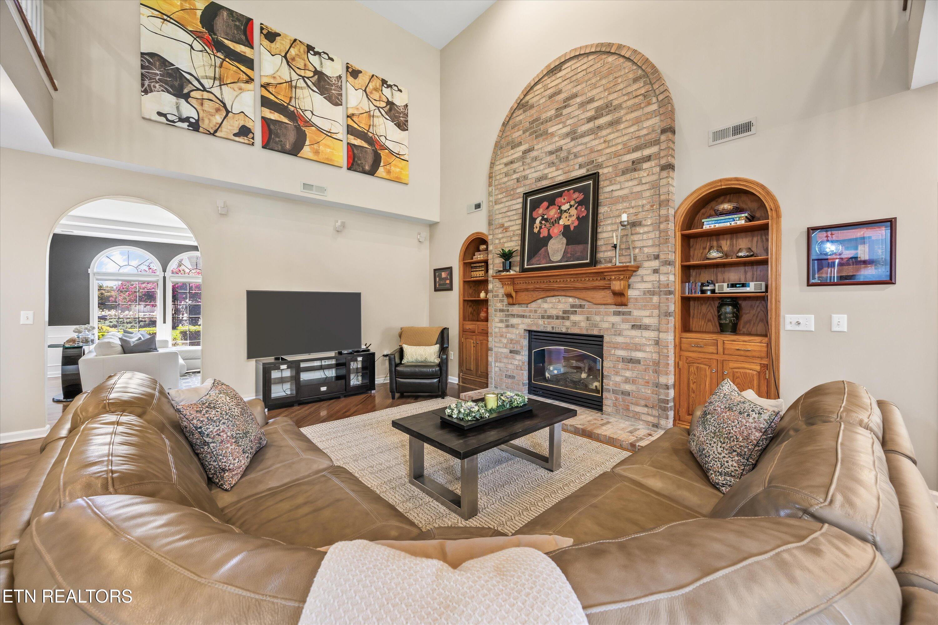 821 Mcguffeys Drive