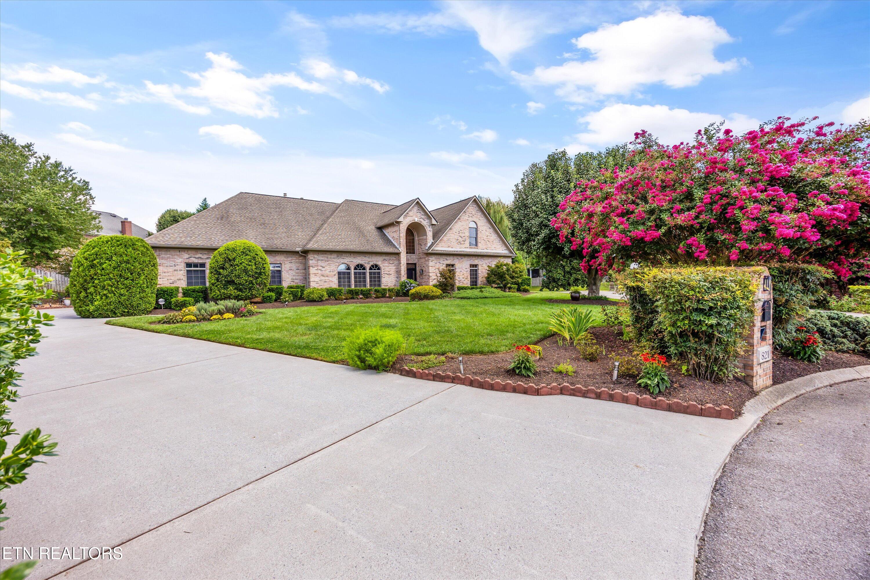 821 Mcguffeys Drive