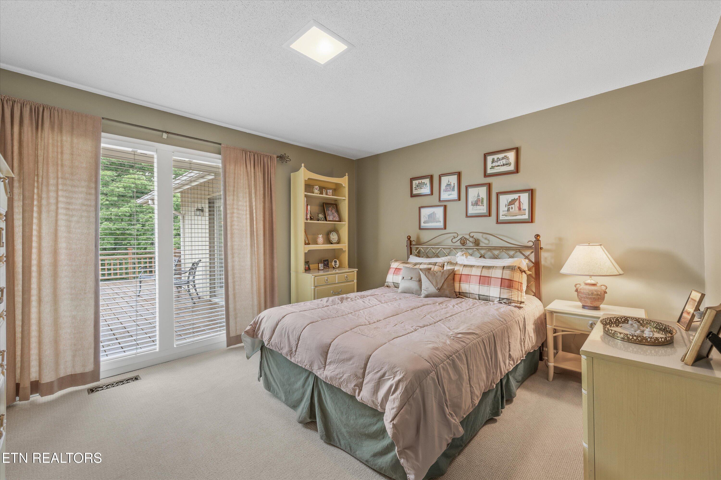 216 Saint Andrews Drive