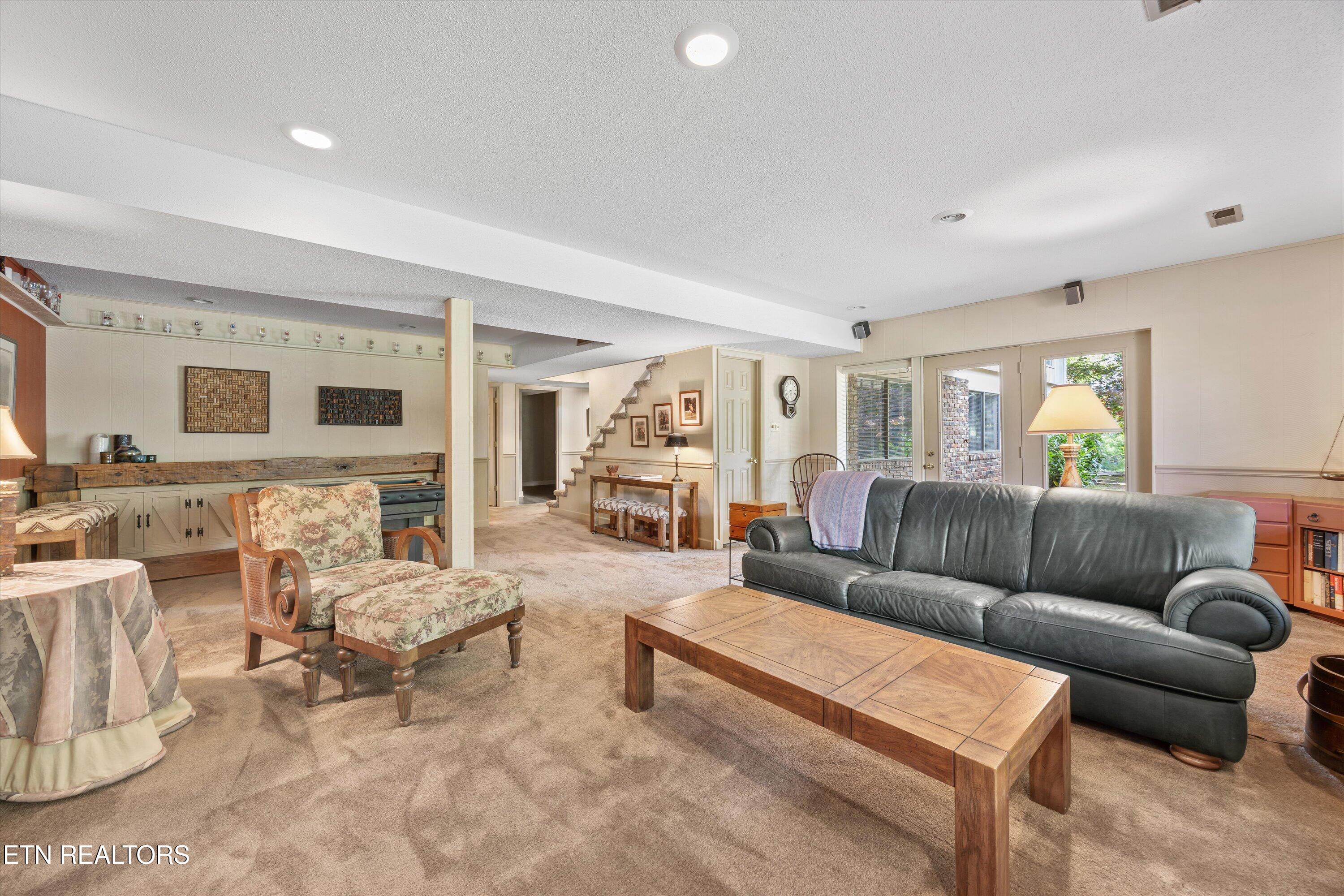 216 Saint Andrews Drive