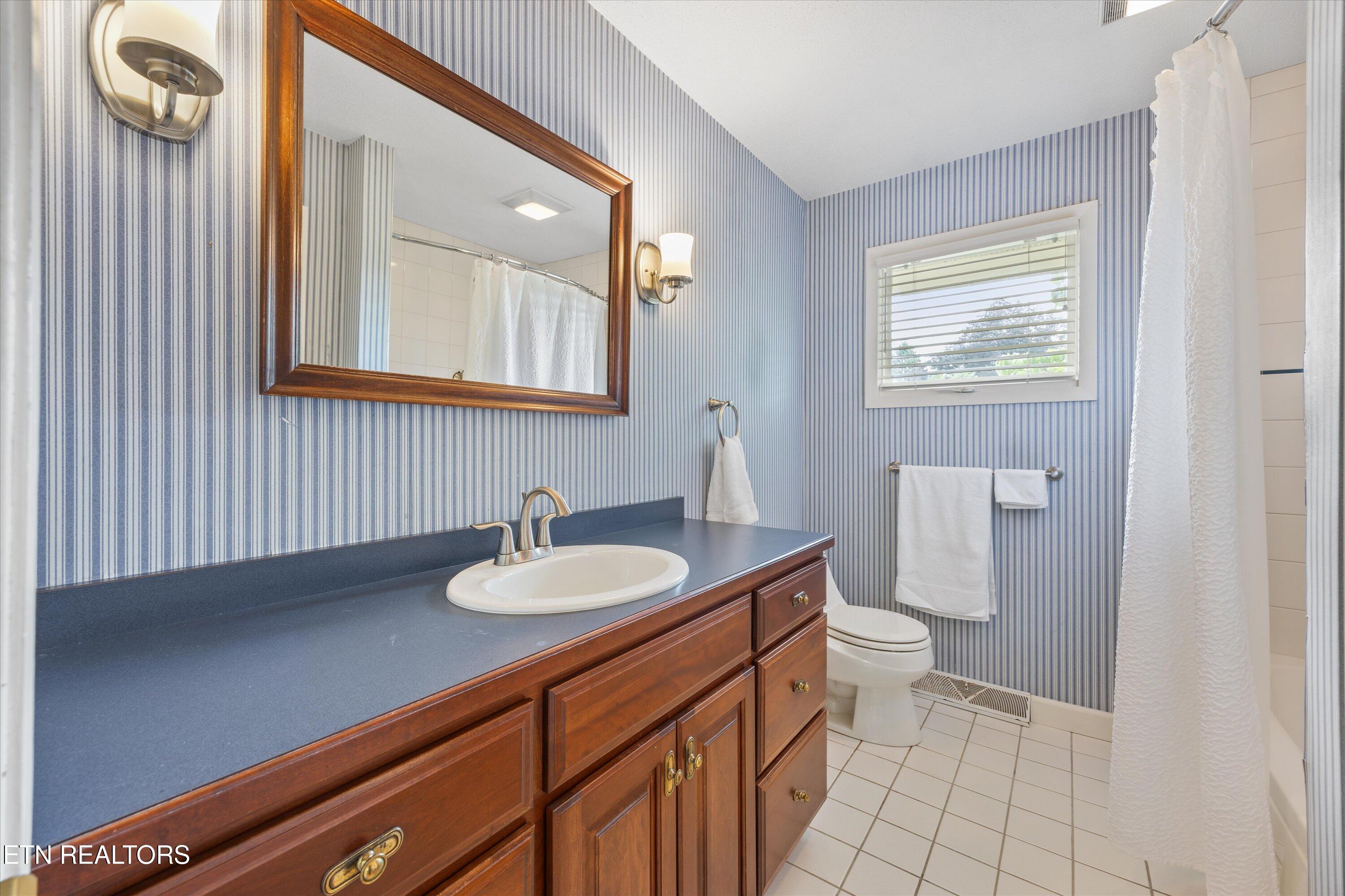 216 Saint Andrews Drive