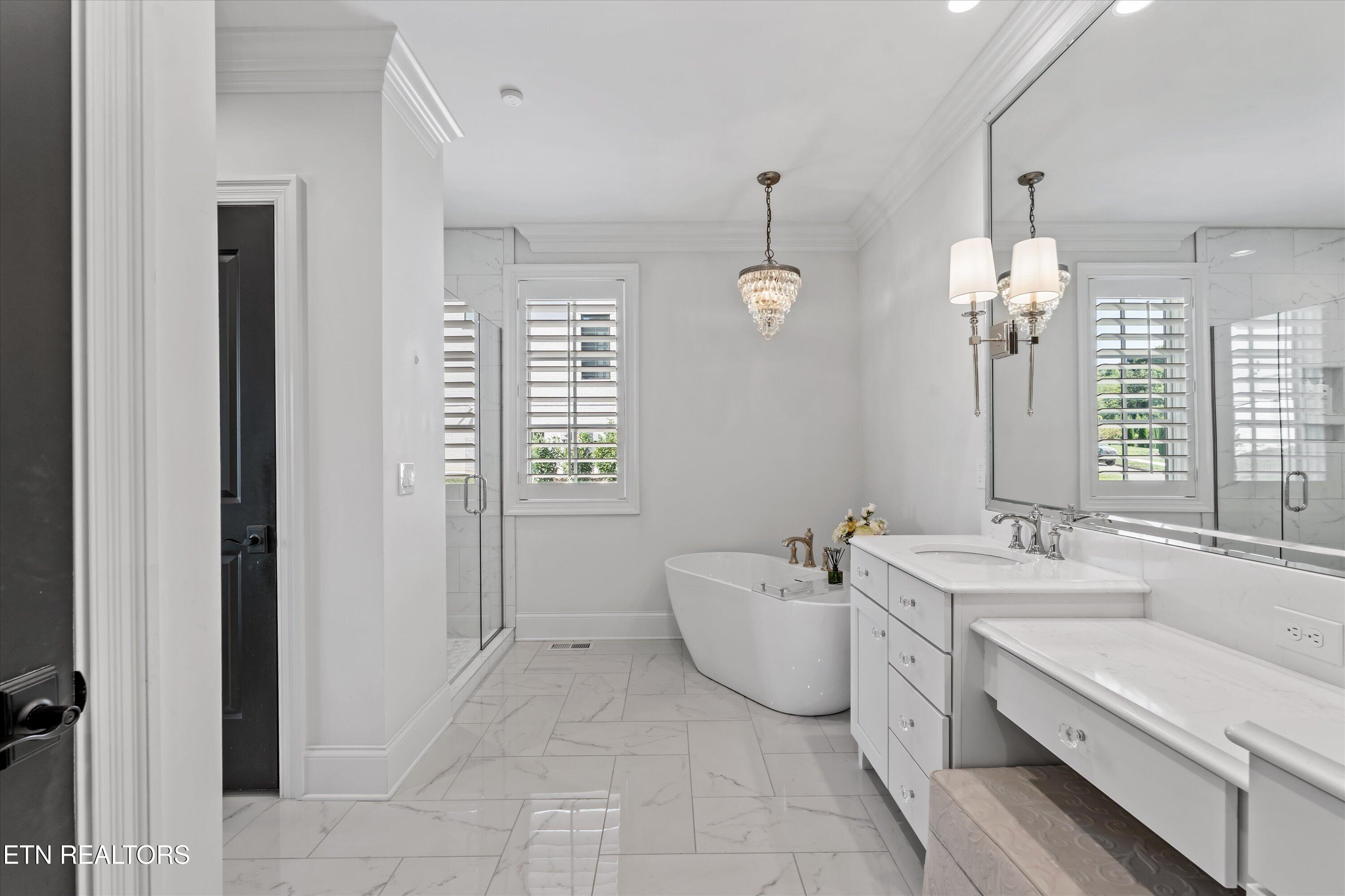 527 Larksong Drive