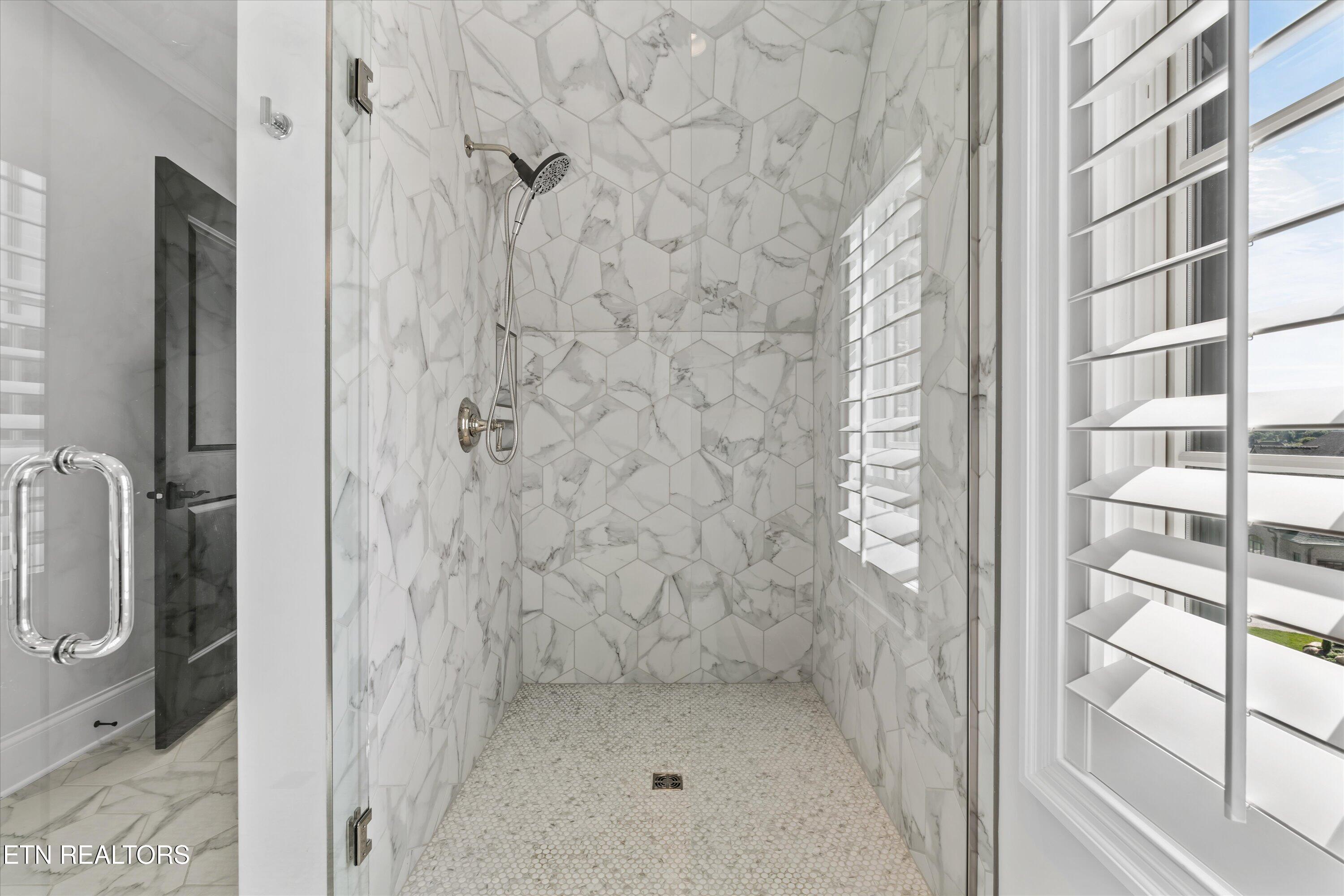 527 Larksong Drive