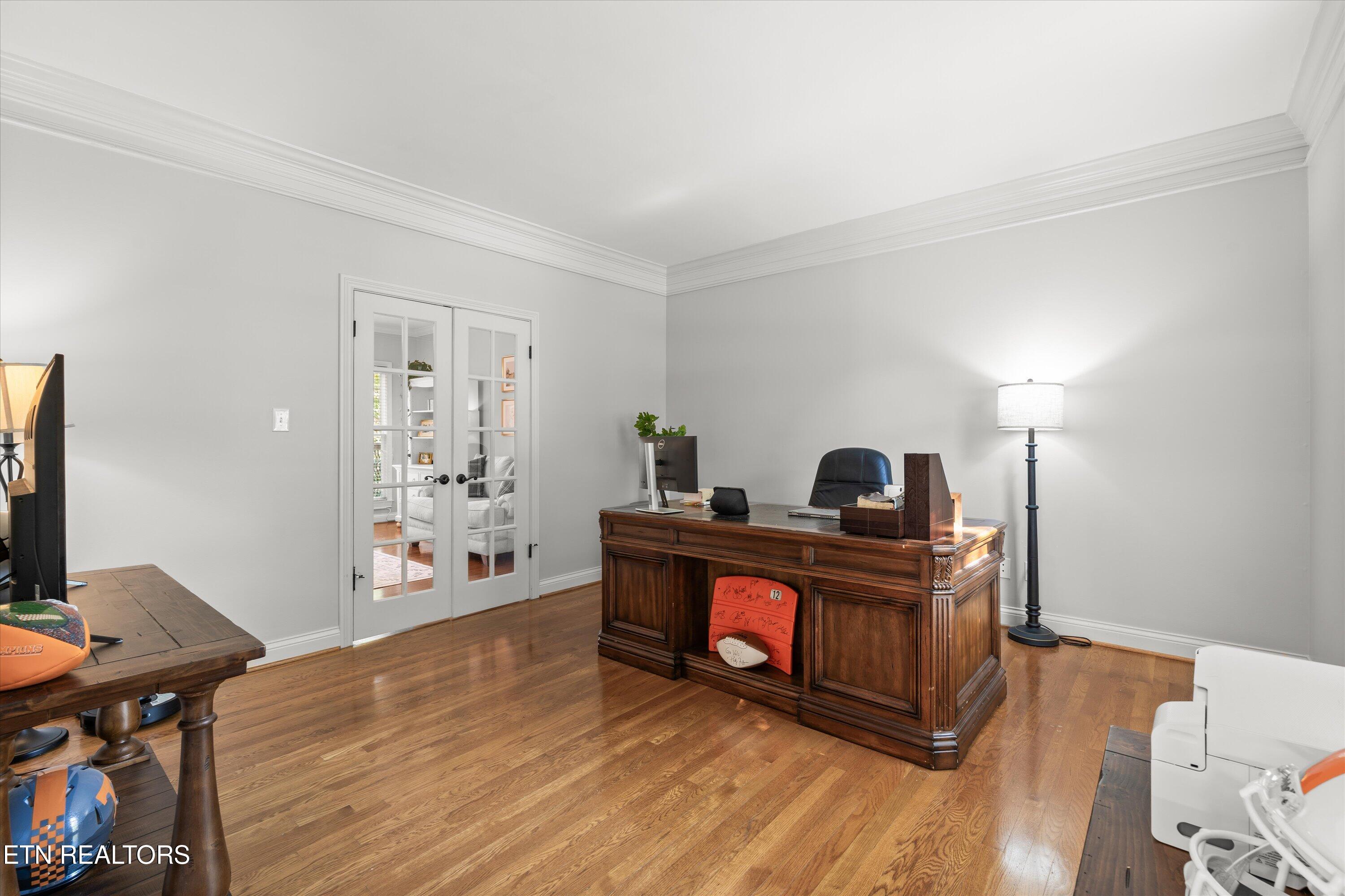 11919 Burnside Place